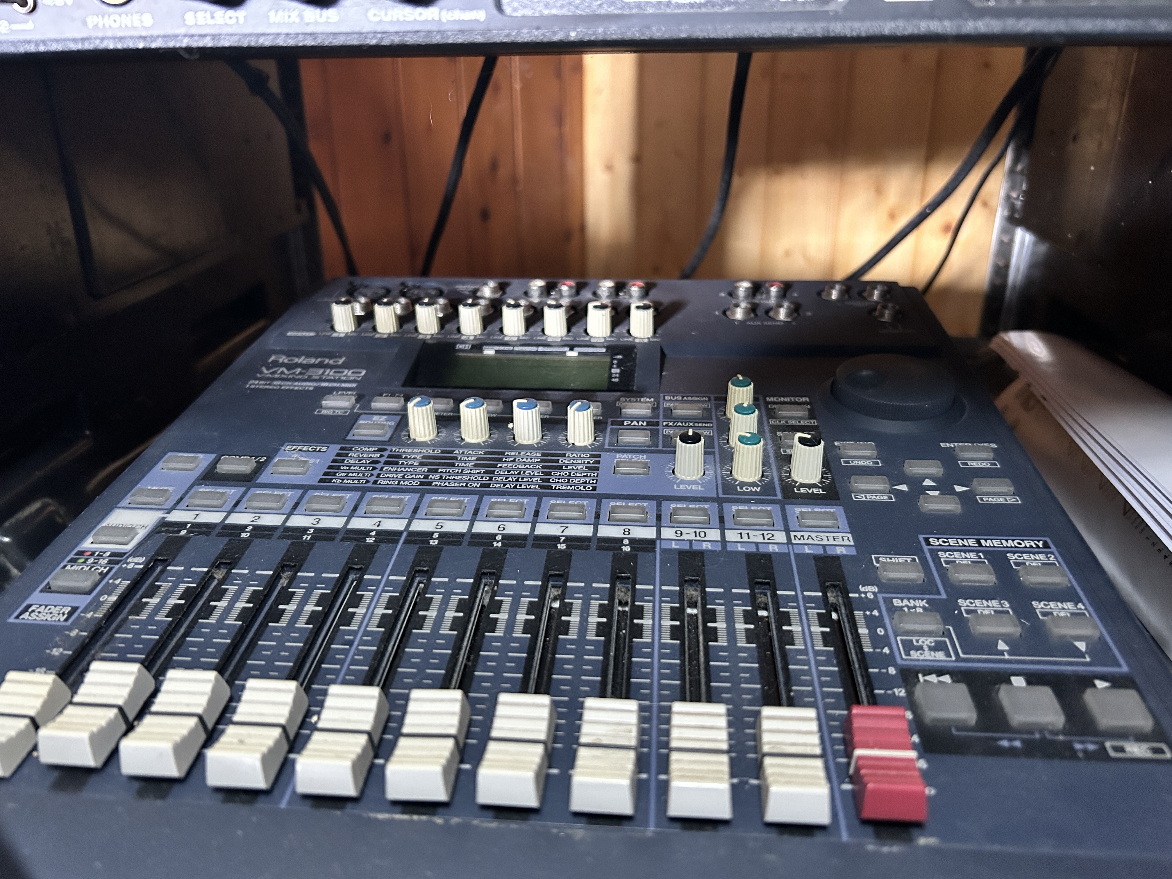 Vends table de mixage Roland VM-3100 