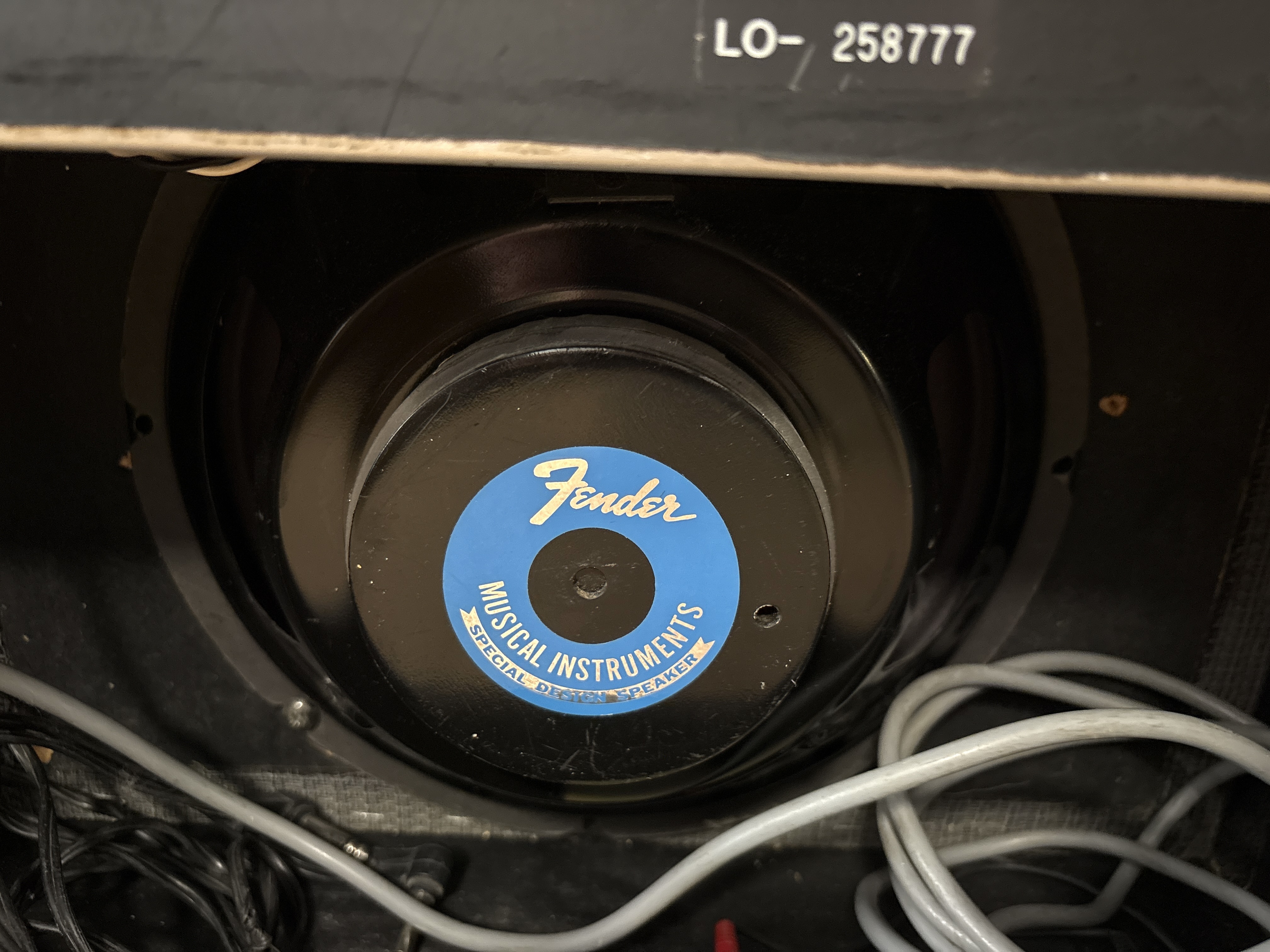 Fender Deluxe 85 (57649)