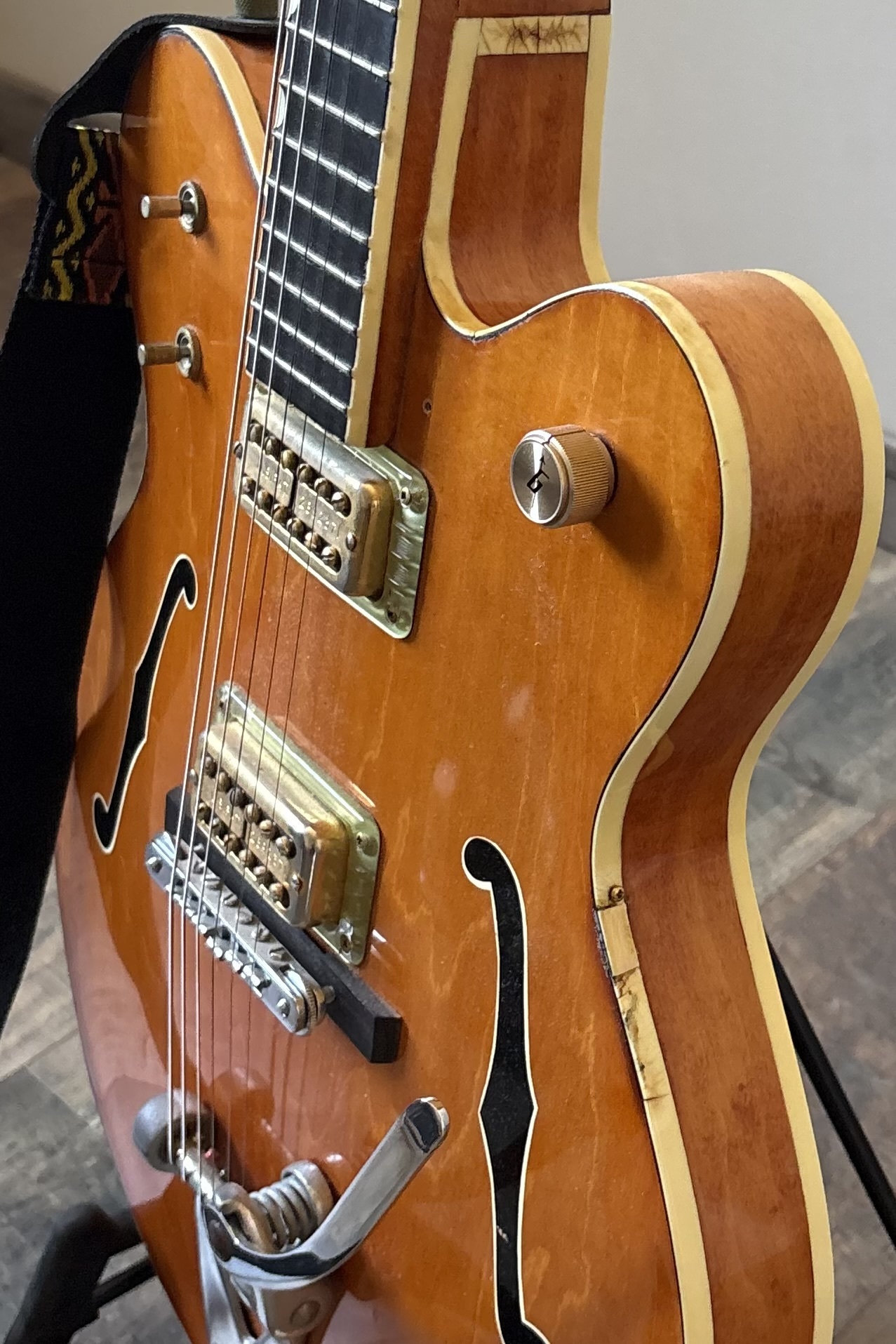 Vends Gretsch G6120 de 1971