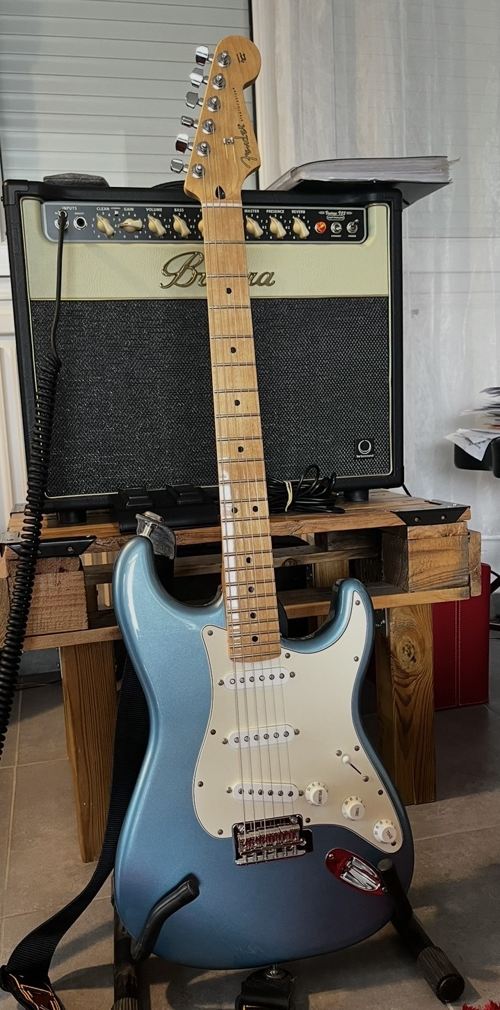 Fender Stratocaster player 1 MIM