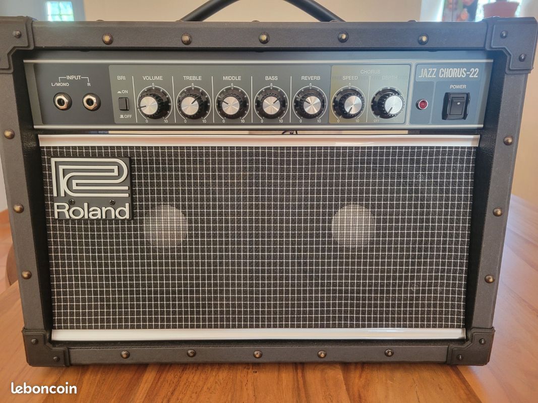 Roland Jazz Chorus 22
