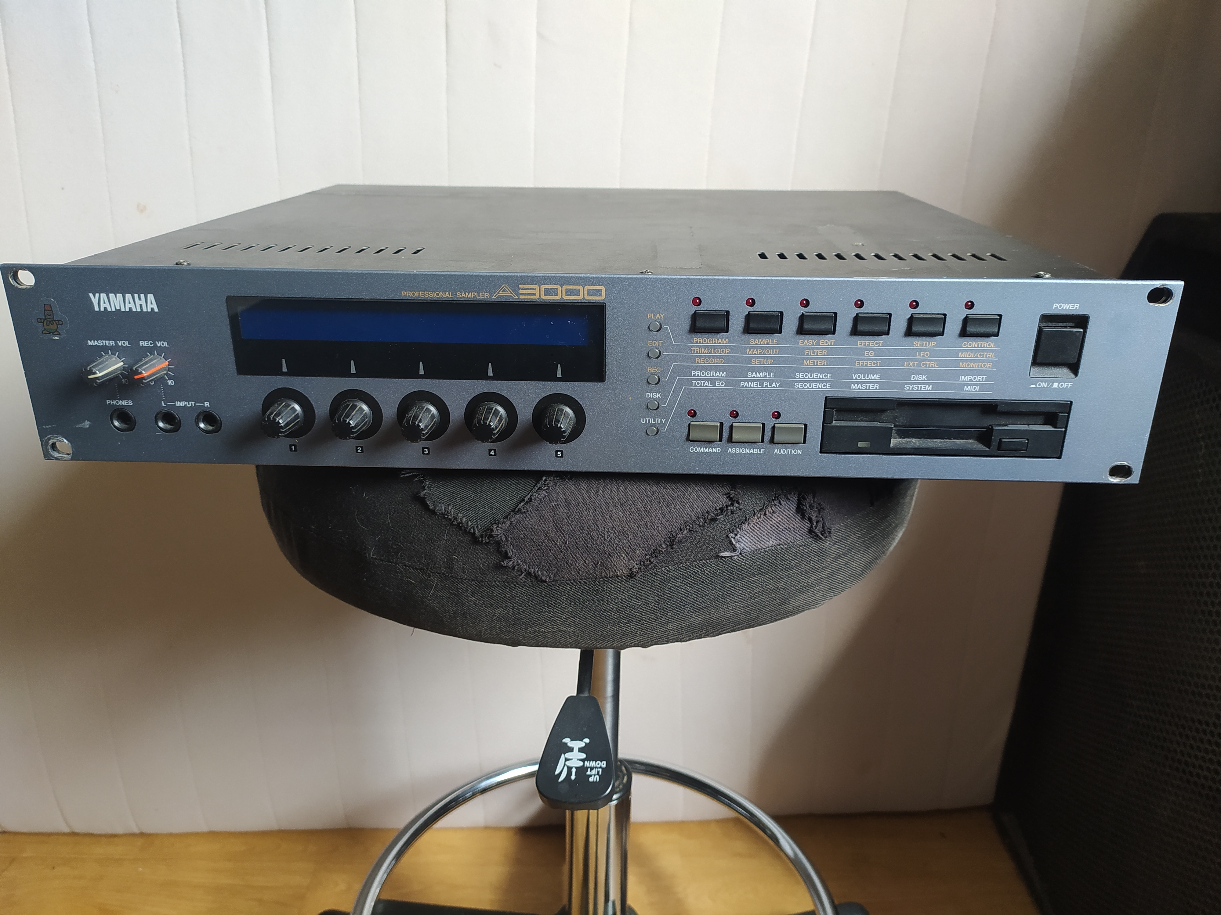 Sampler Yamaha A3000 + manuel + zip + SCSI