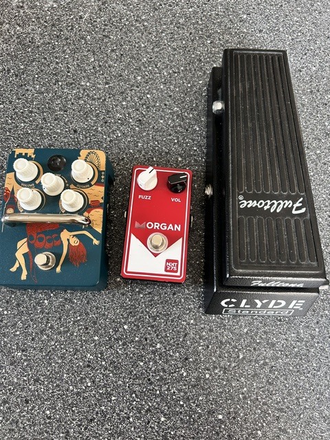 vend fuzz NKT 275 (rouge) Morgan