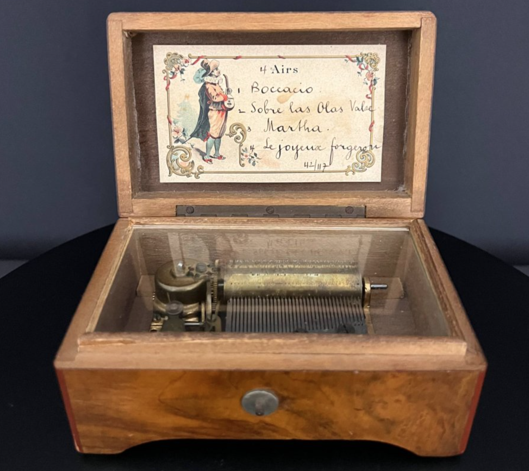 Bo&icirc;te &agrave; musique ancienne &agrave; cylindre