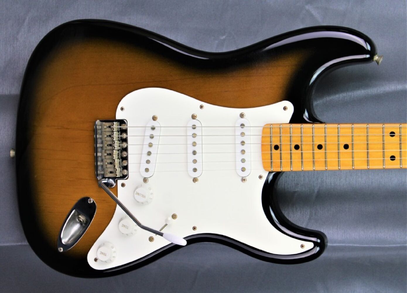 fender-stratocaster-st-4052657