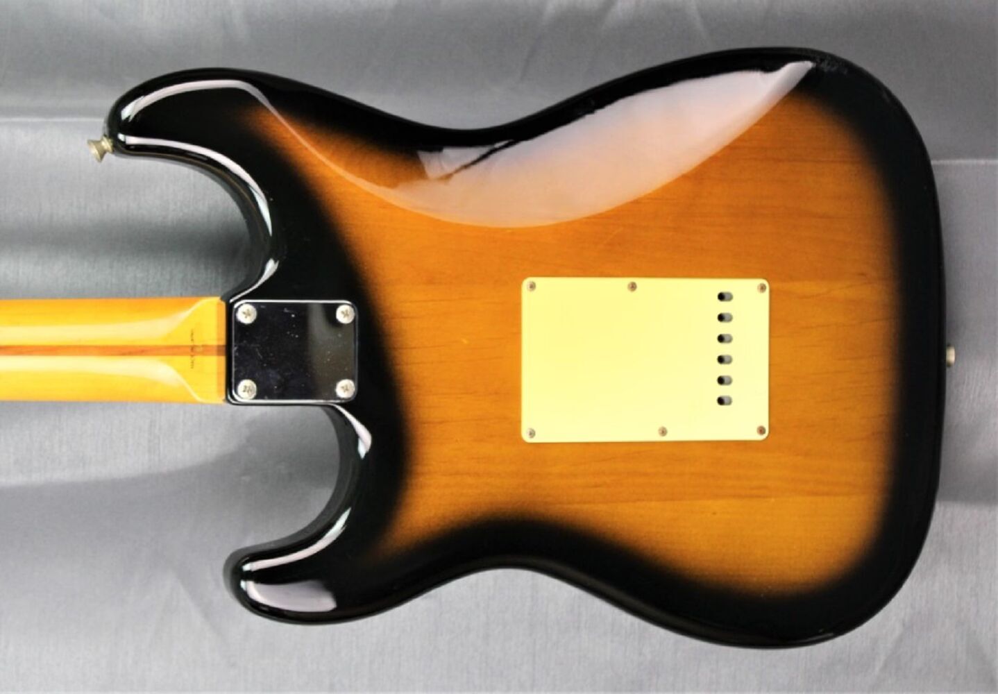 fender-stratocaster-st-4052658