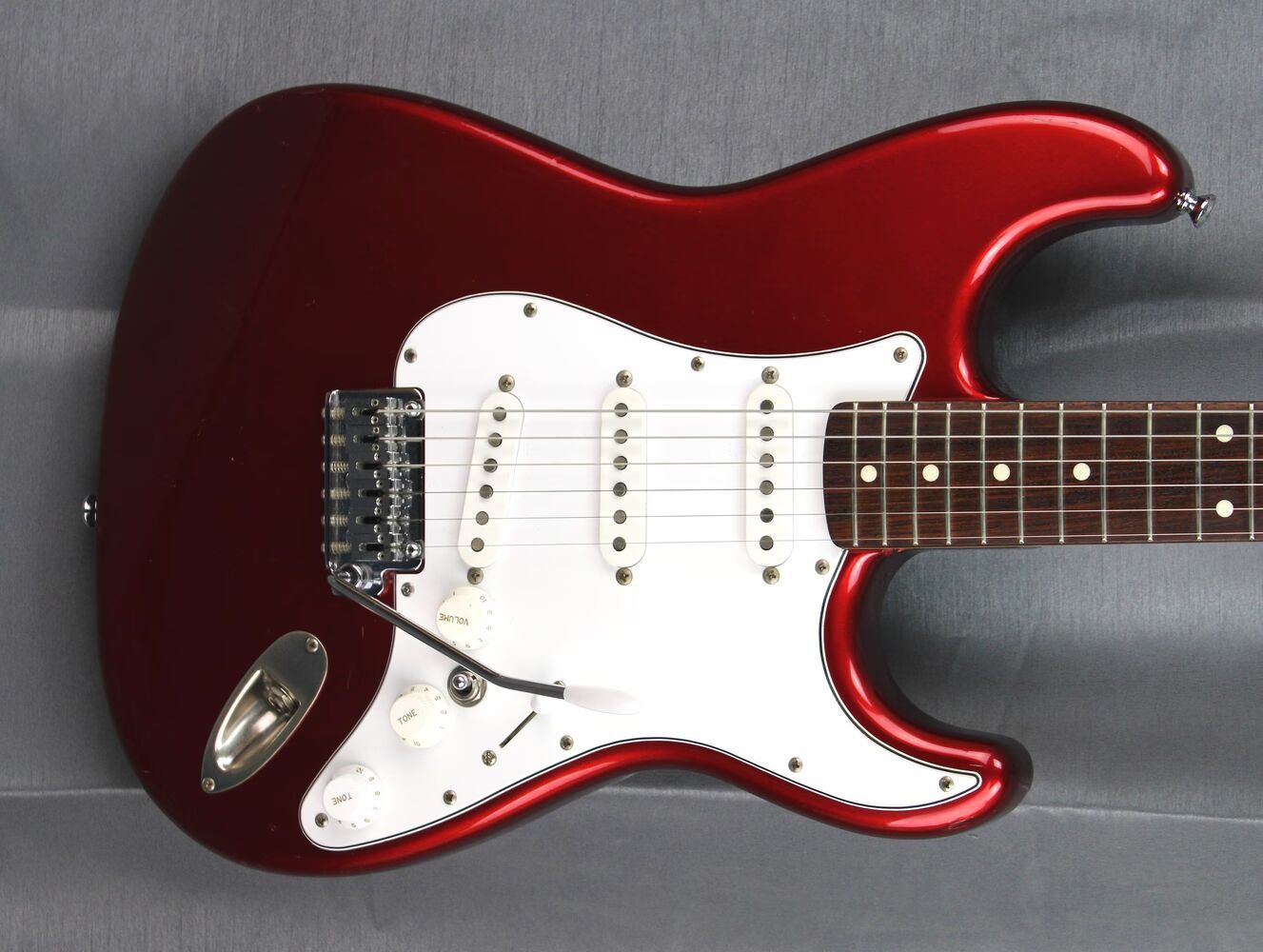 fender-stratocaster-st-4751291