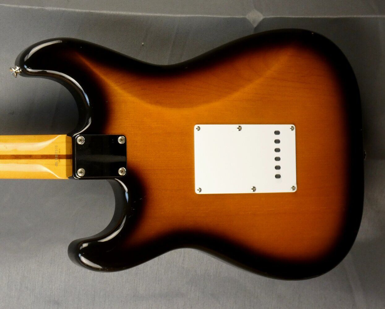 fender-stratocaster-st-5342971