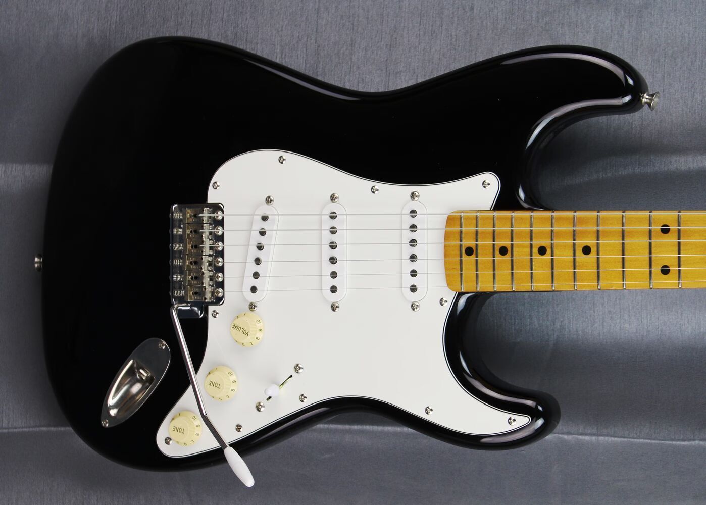 fender-stratocaster-st-4735424