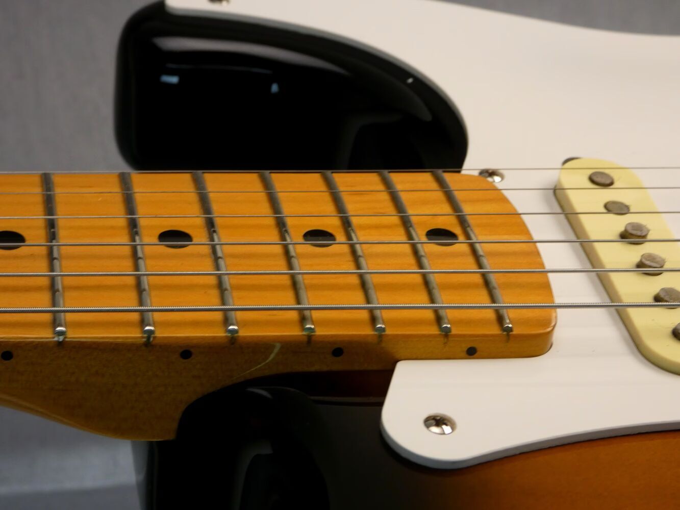 fender-stratocaster-st-5307658