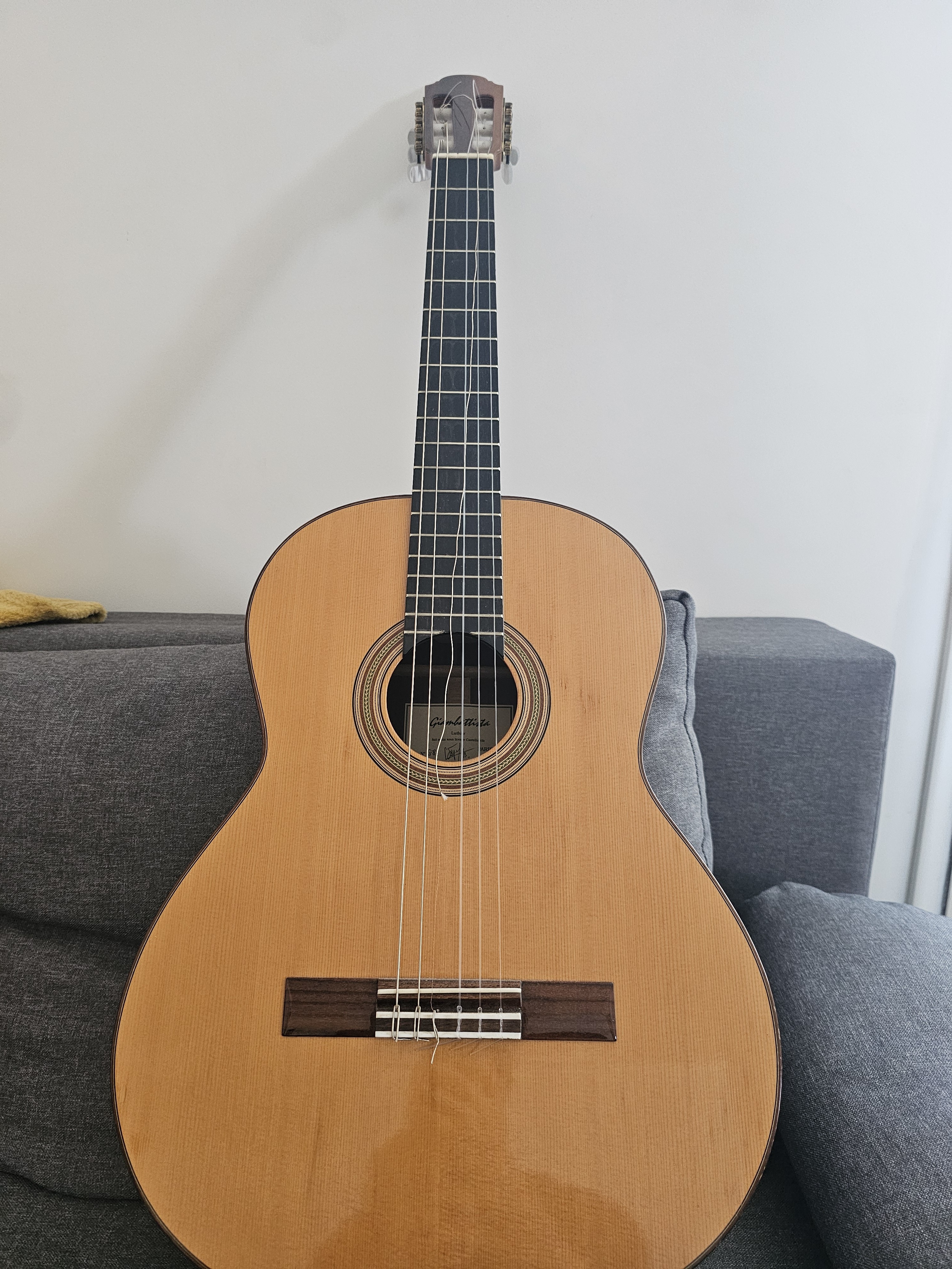 Guitare classique Giambattista G8- Castelluccia Paris - fabrication artisanale