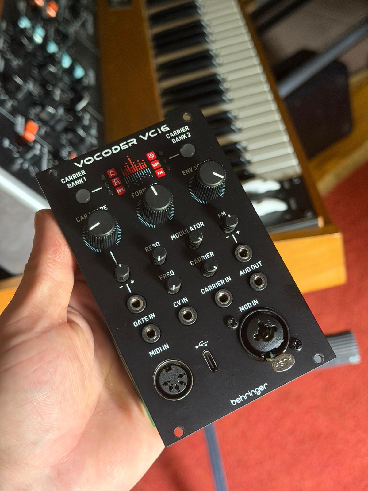 Behringer Vocoder VC16 - Comme neuf