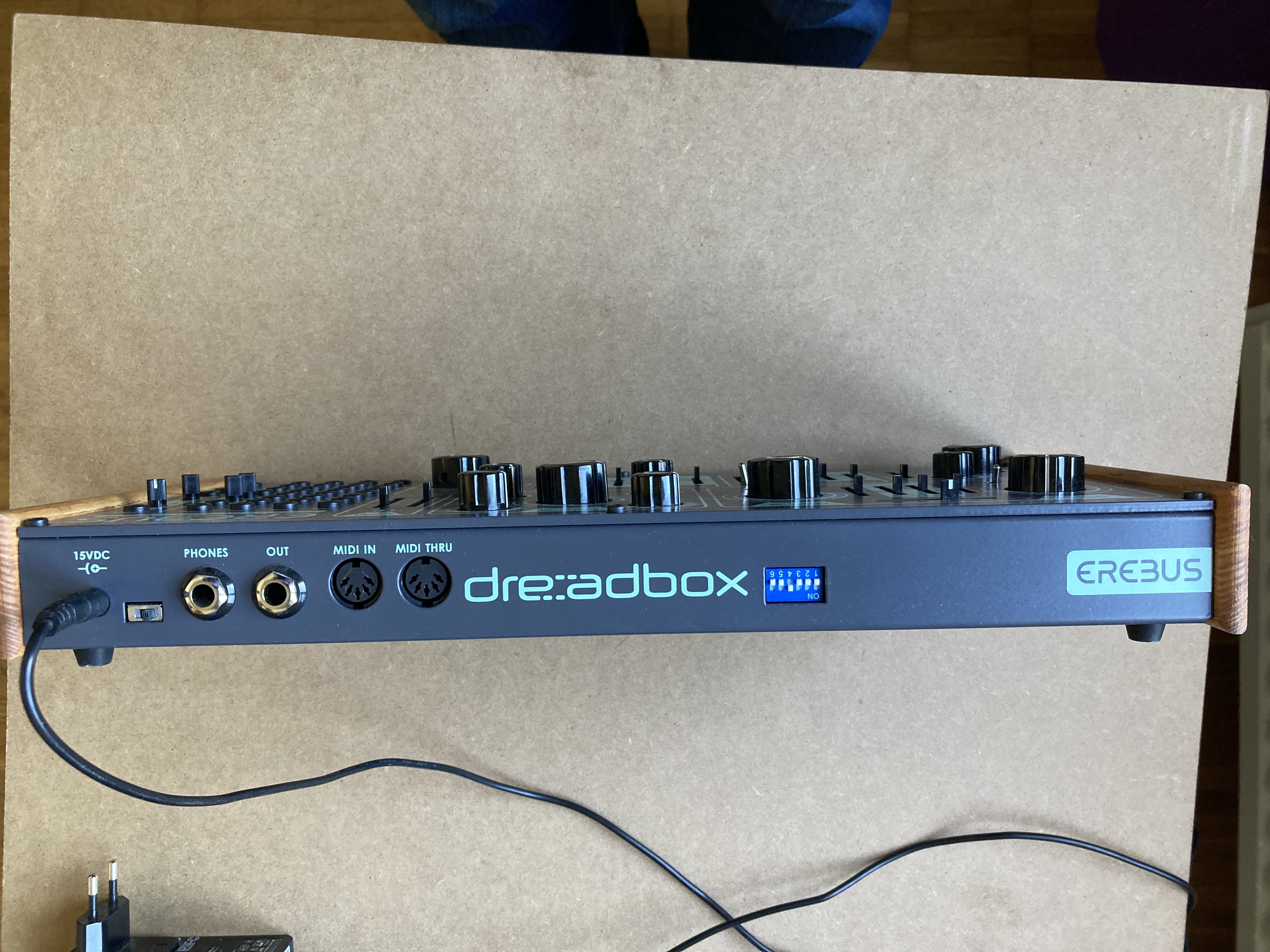 Vends Dreadbox Erebus V3