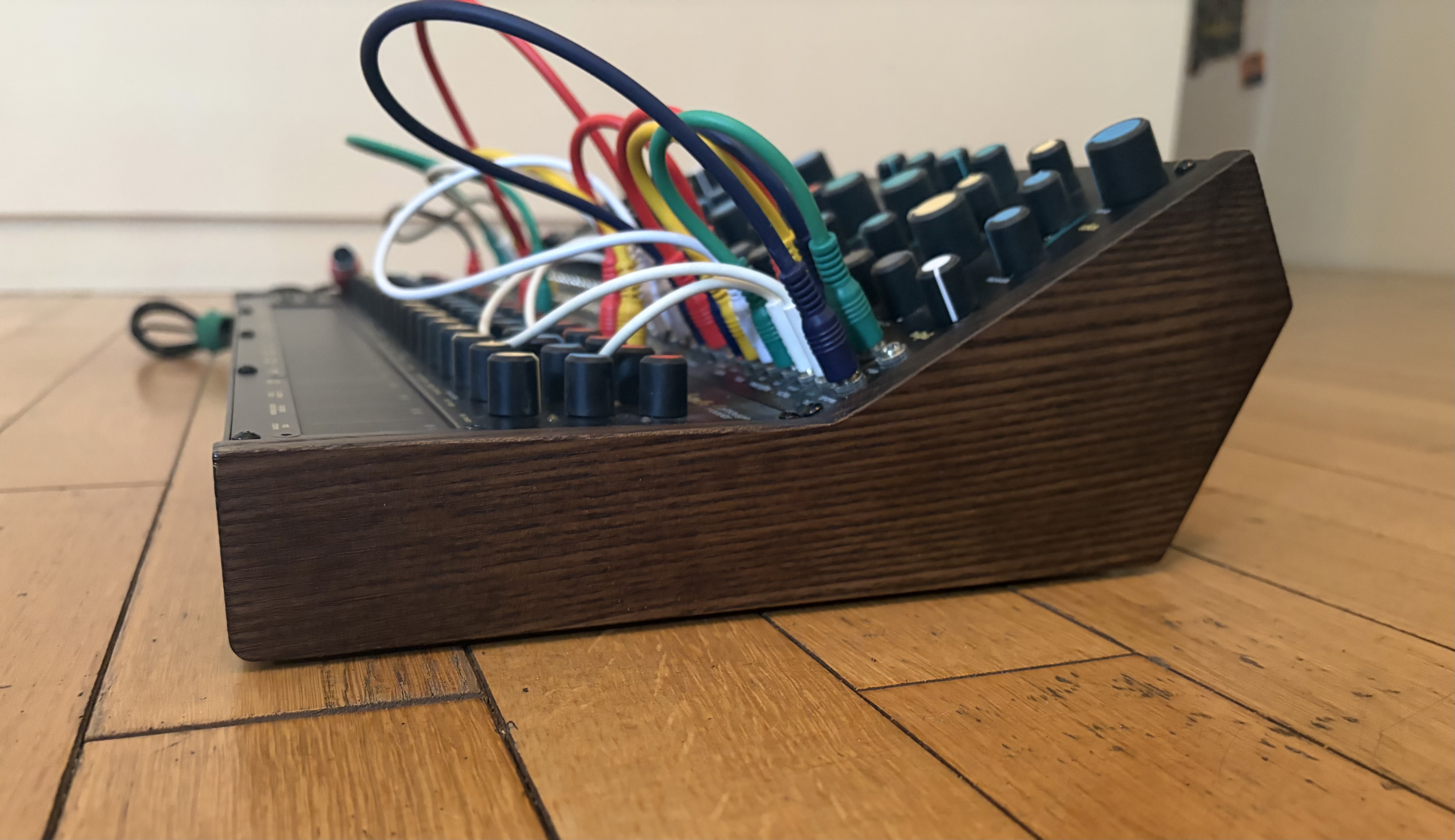 Pittsburgh Modular Voltage Lab 2 (90643)