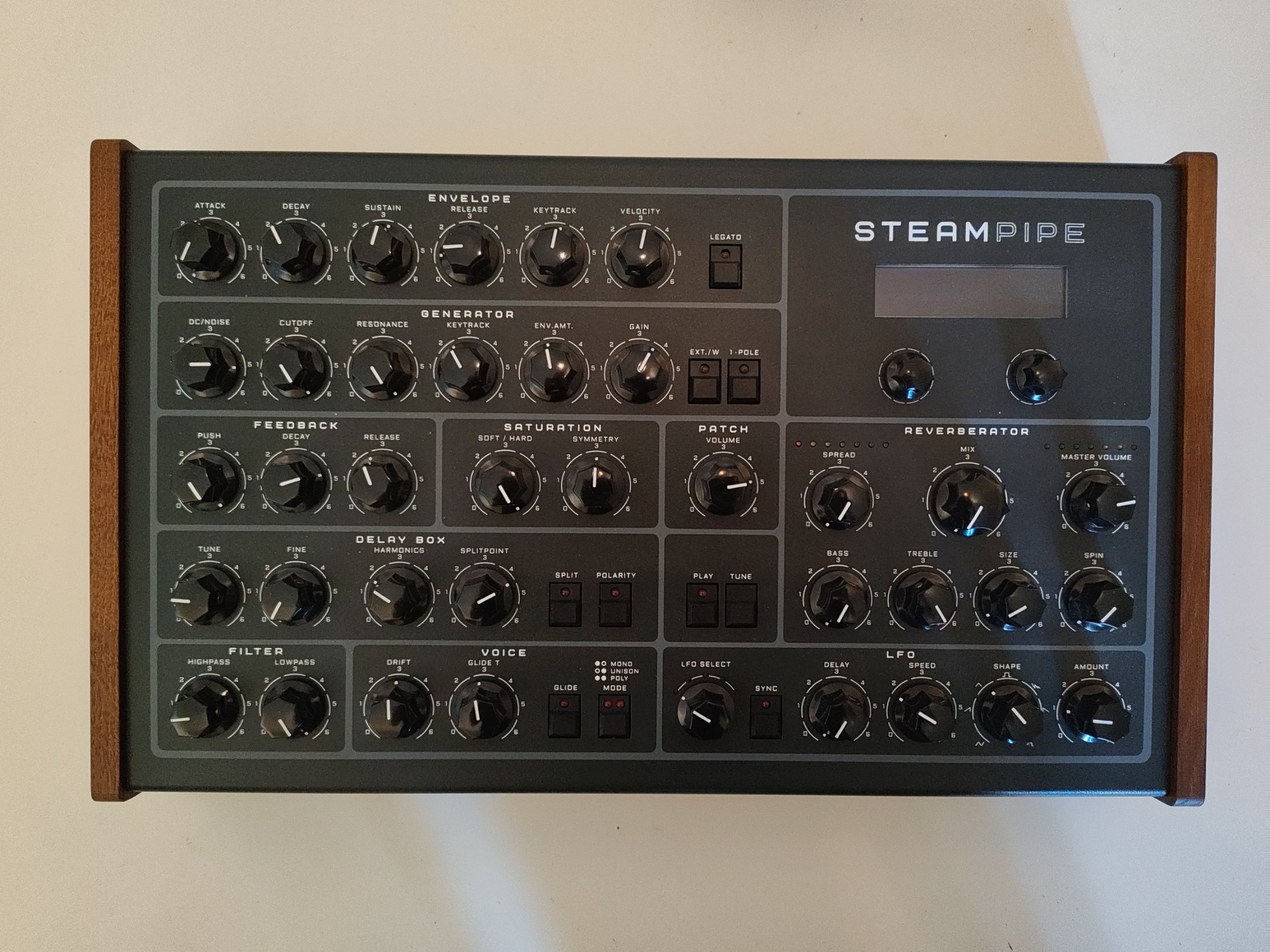 Erica Synths Steampipe – Synthétiseur Physical Modeling