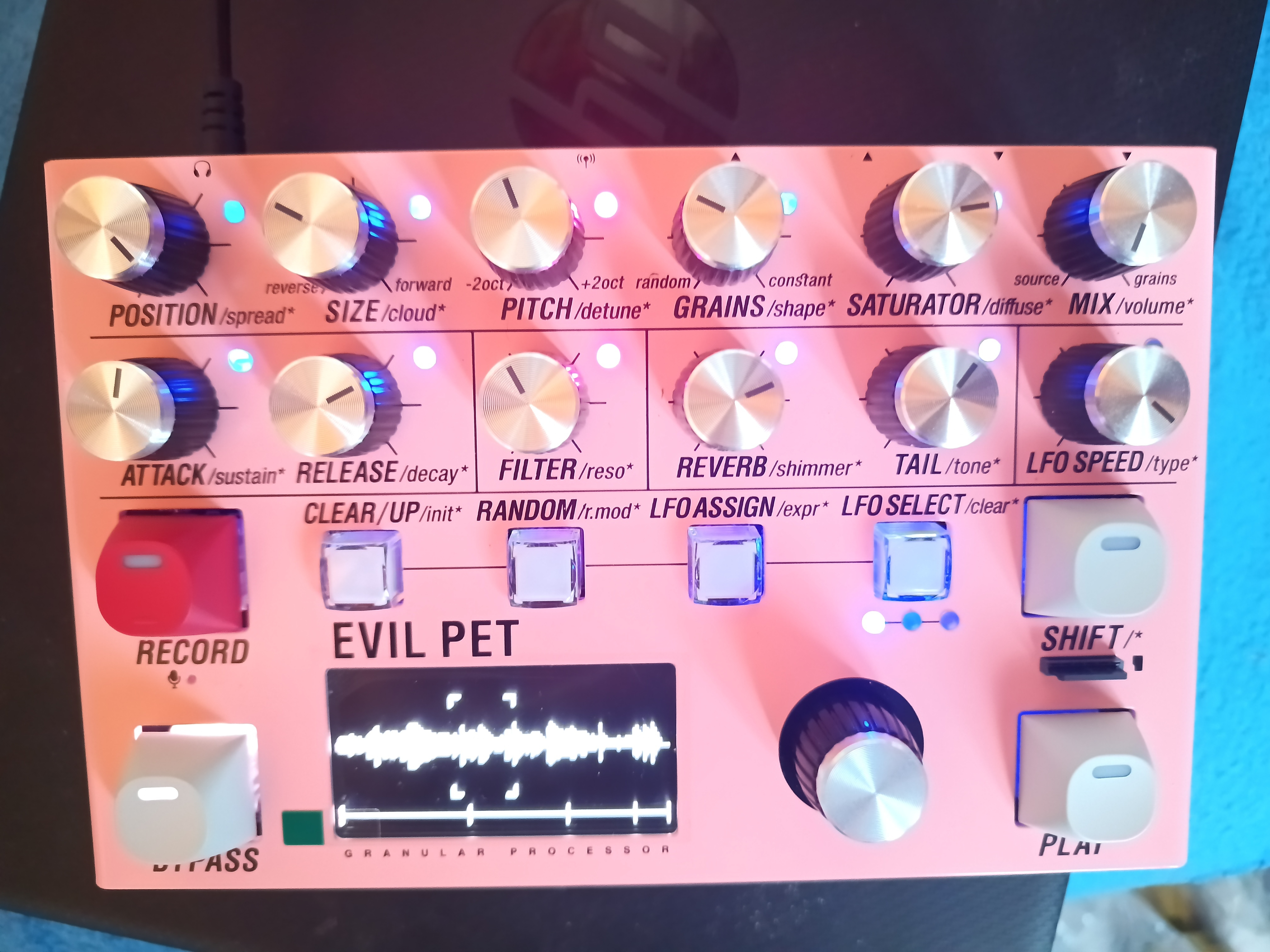 Vend mon Evil Pet de Endorphin es quasi neuf
