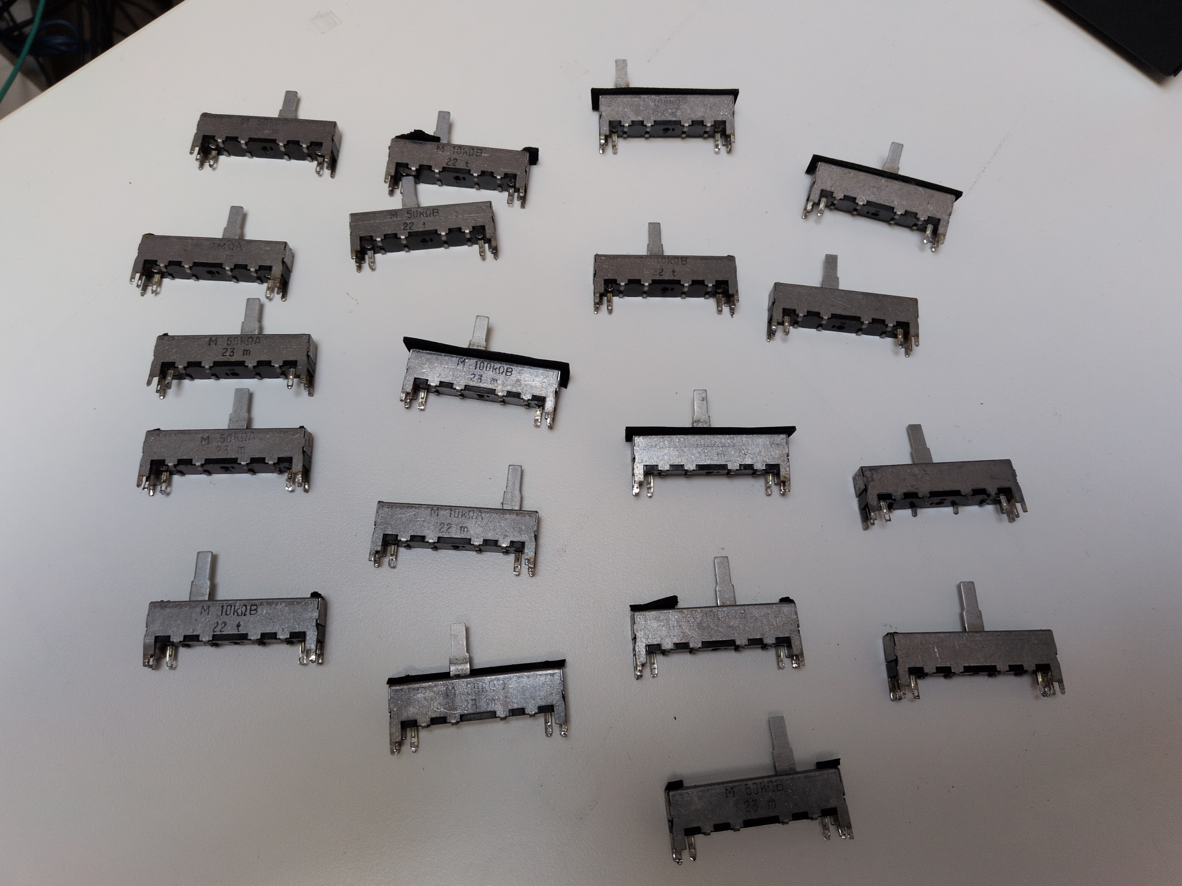 Roland Juno-6 slide potentiometer kit