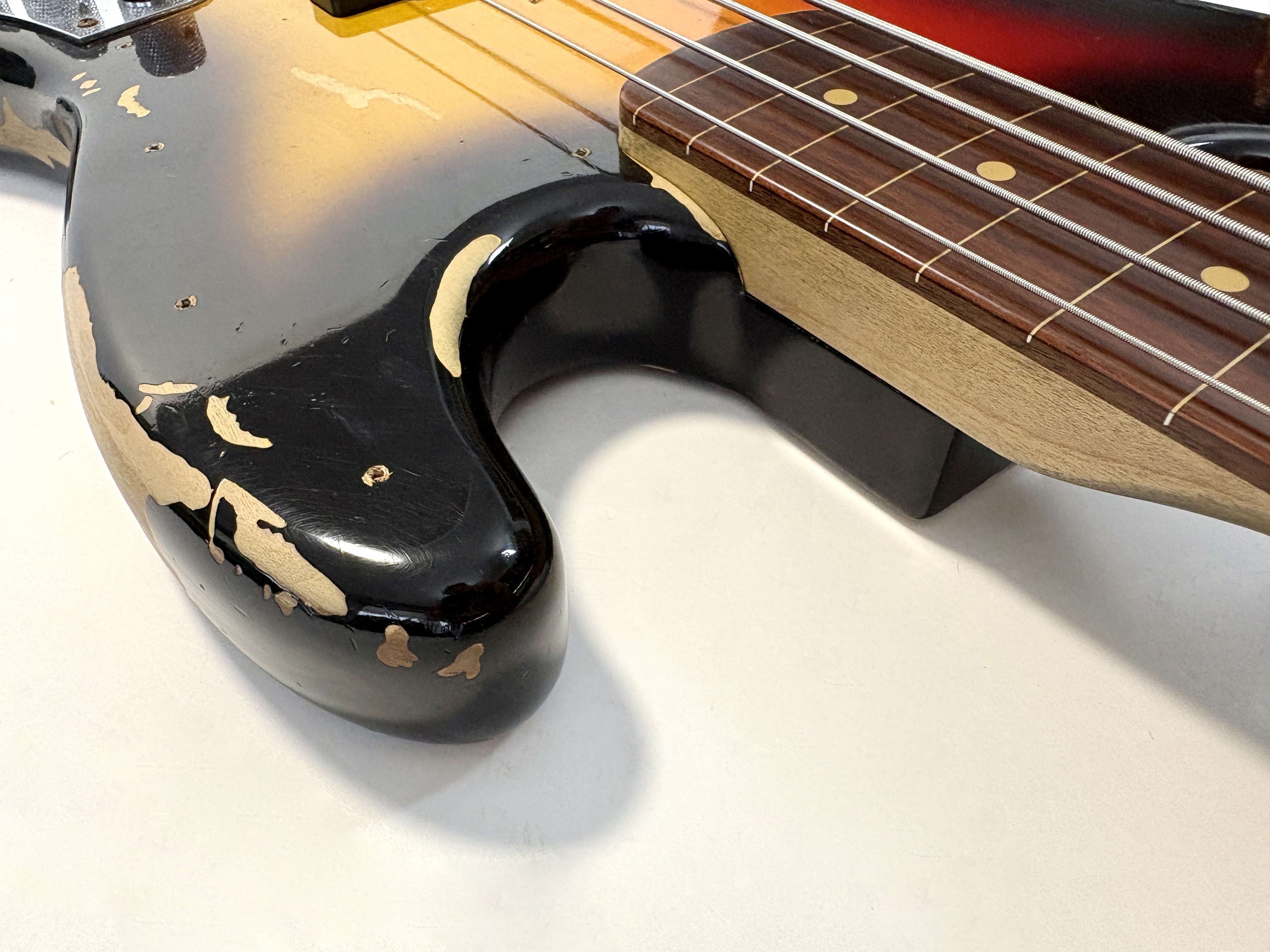 Fender Jaco Pastorius Tribute Jazz Bass (85302)