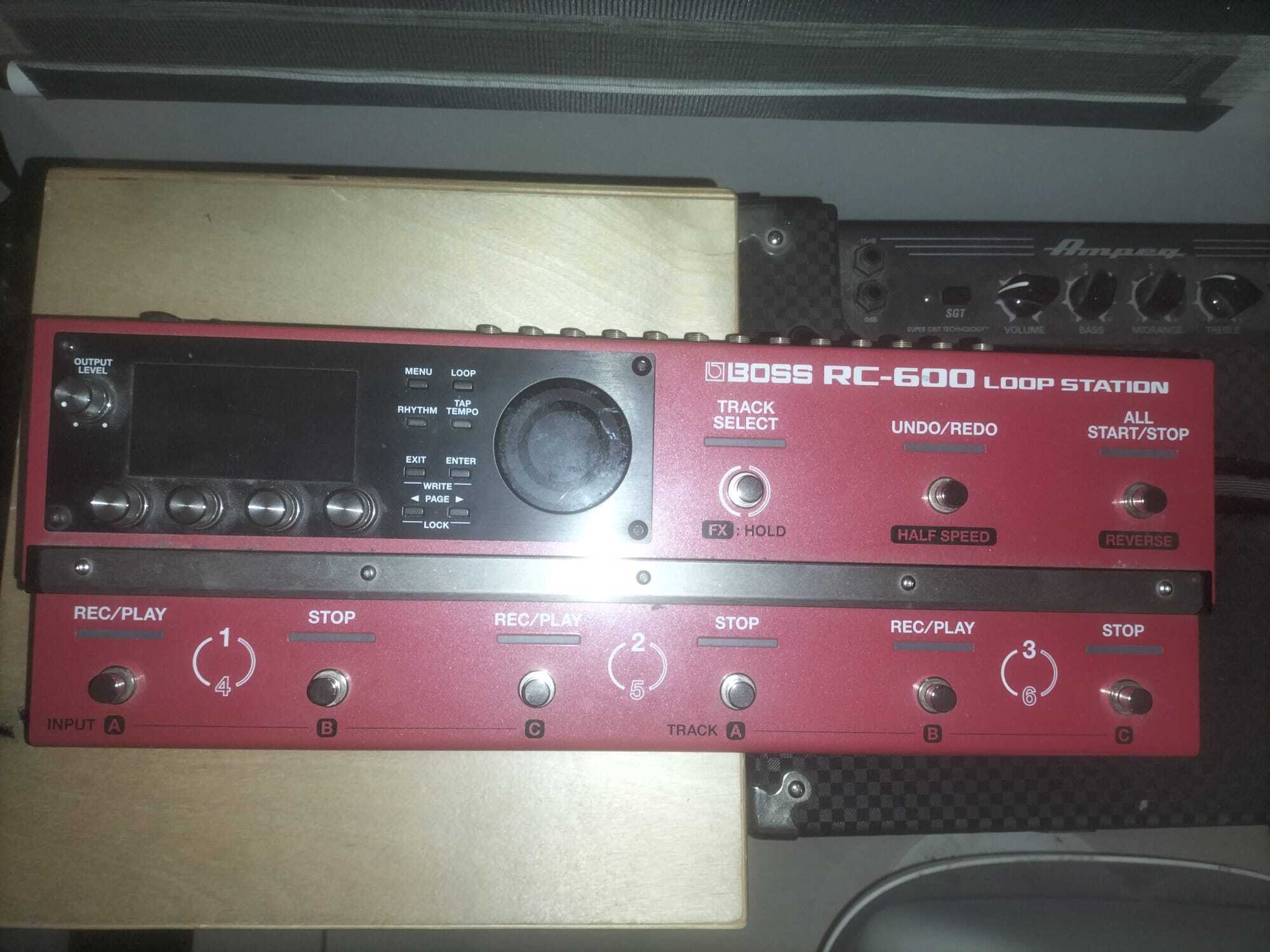 BOSS RC-600 Loop Station – Comme neuf, très peu utilisé