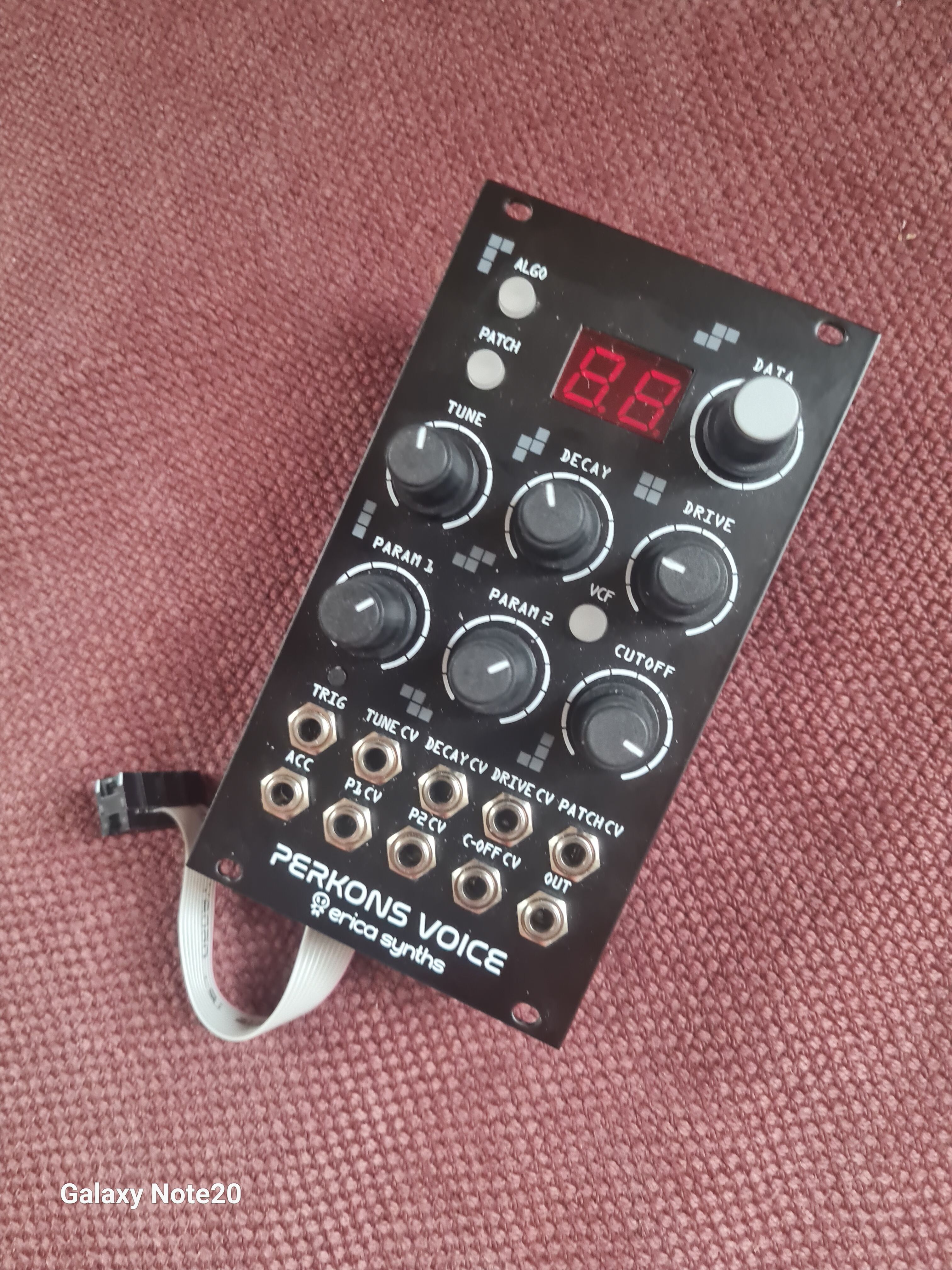 Neuve de 1,5 mois, impeccable, gar.3 ans Modular Square