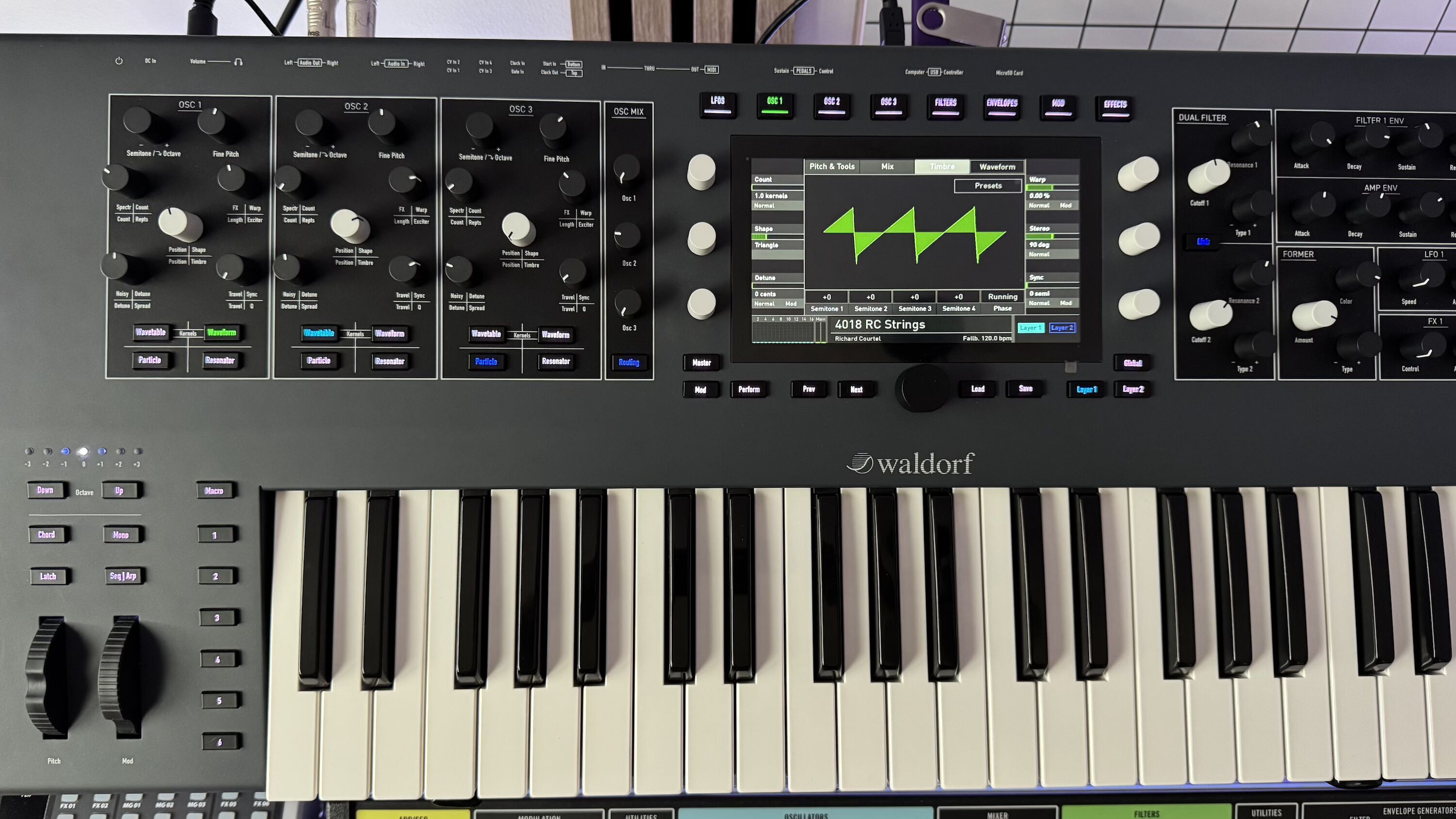 Waldorf Iridium Keyboard (55865)