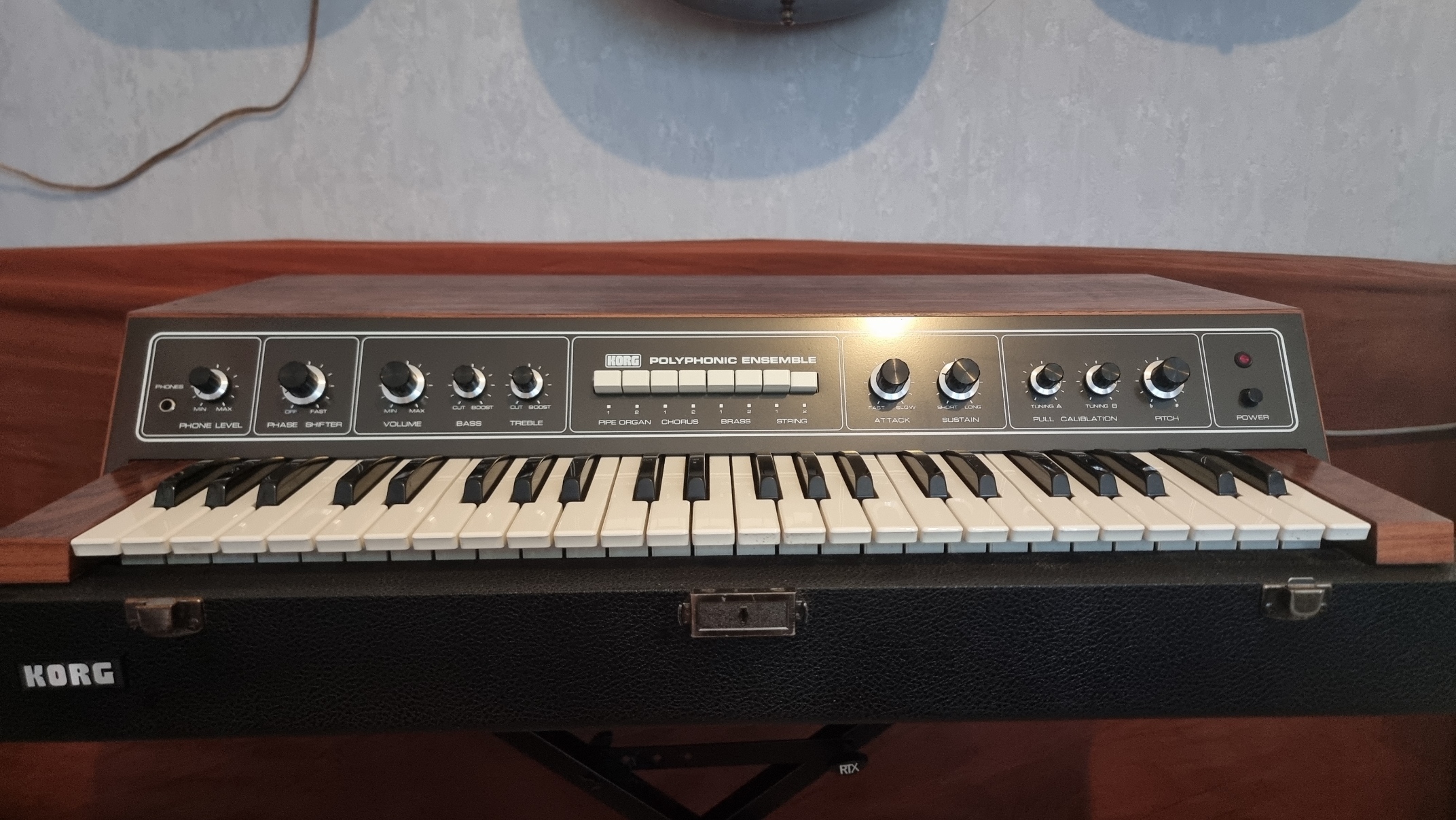 KORG PE-2000 1977