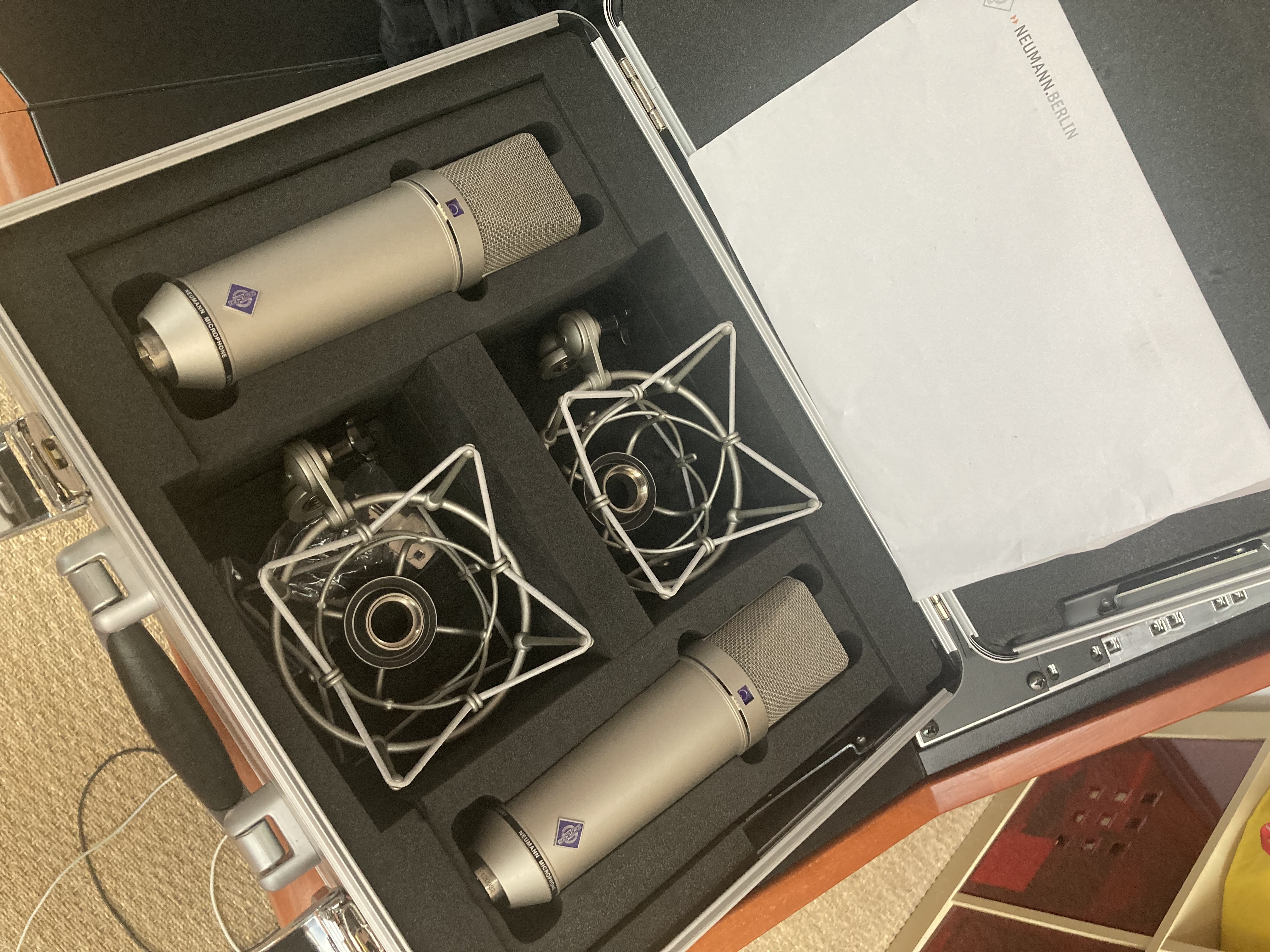 Stéréo set U87 ai 