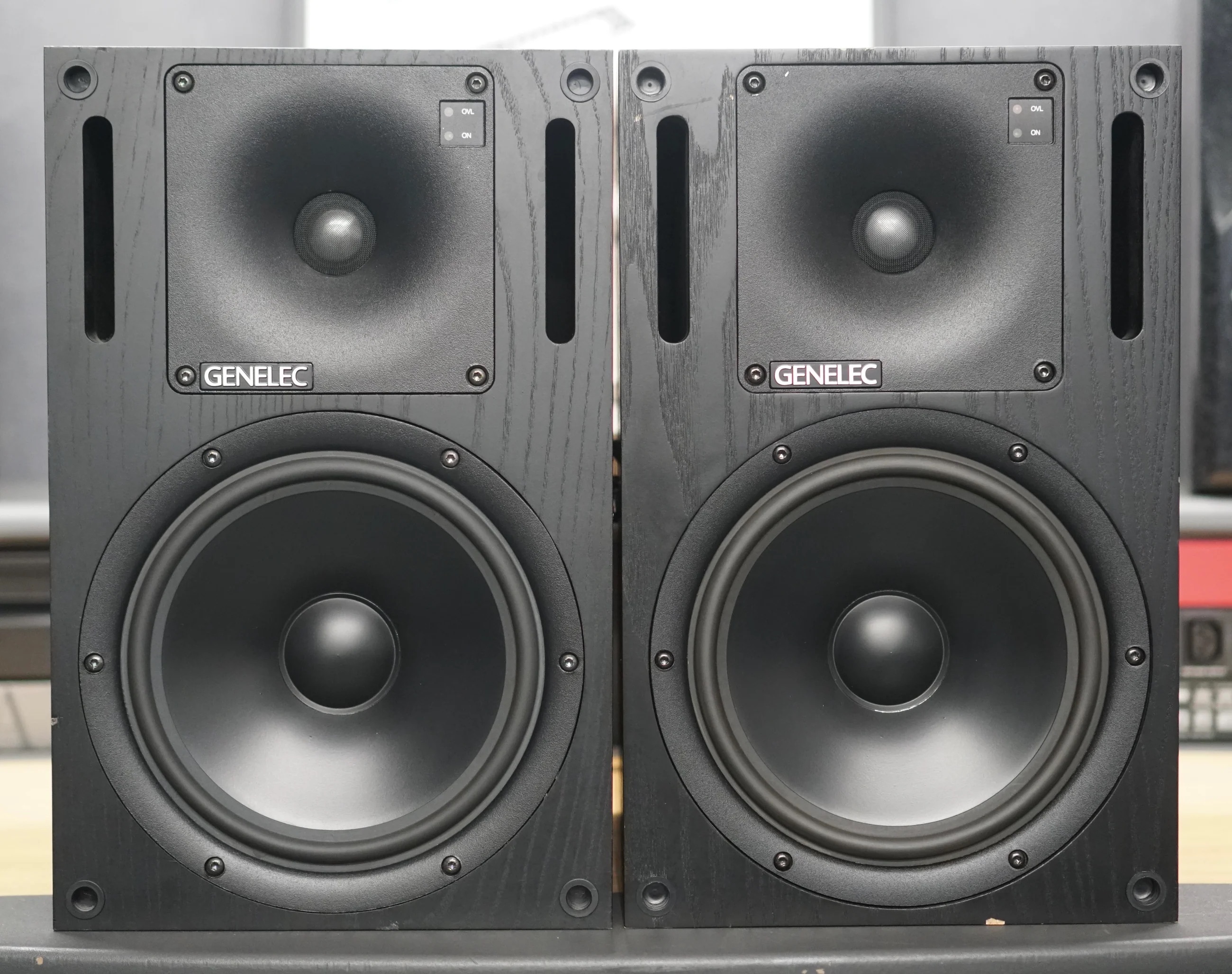 Paire de Genelec 1031A