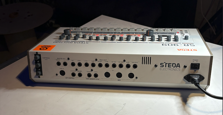 Steda Electronics SR-909 (61531)