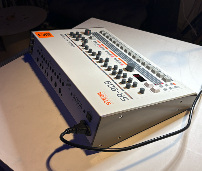 Steda Electronics SR-909 (68660)