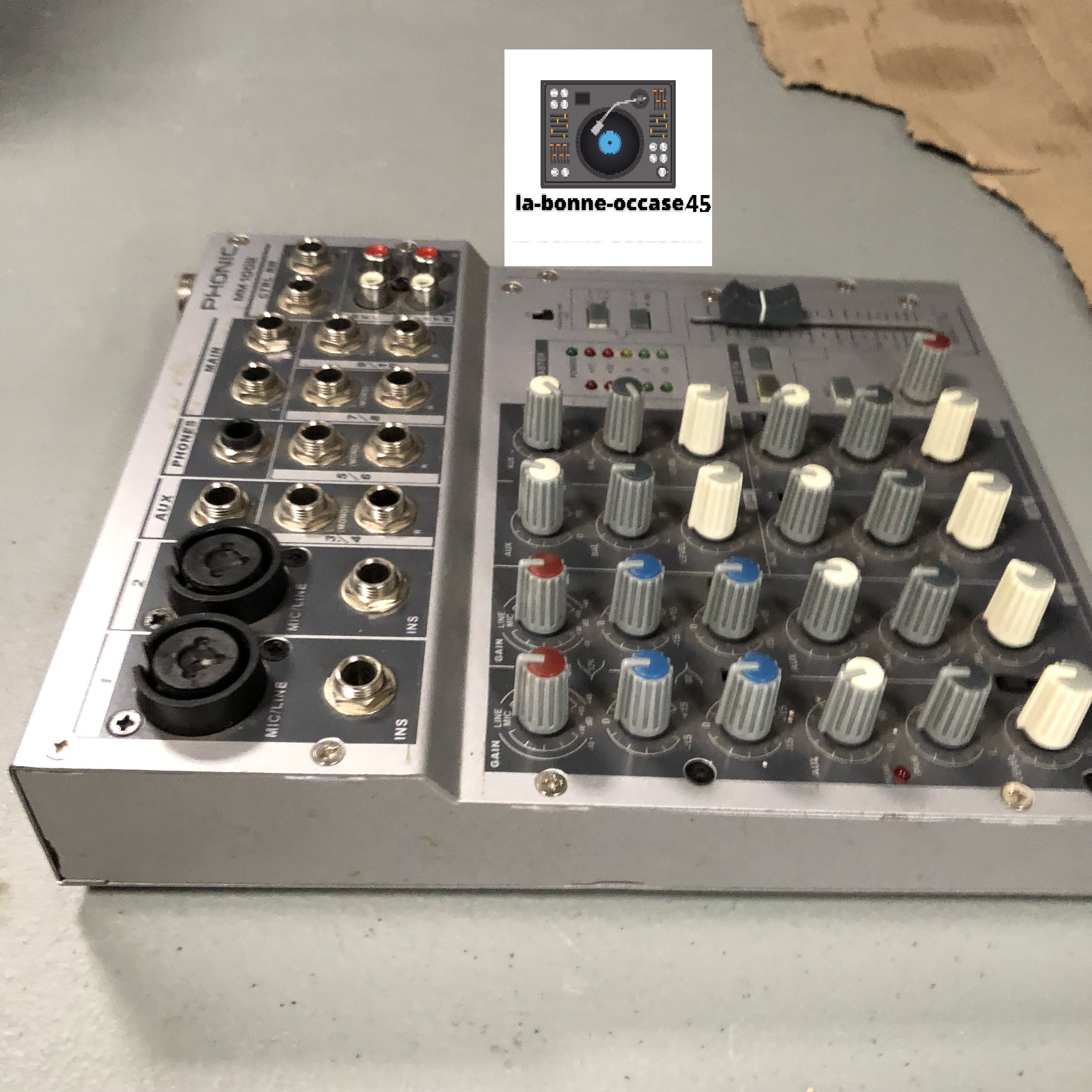 Console MM 1002 PH