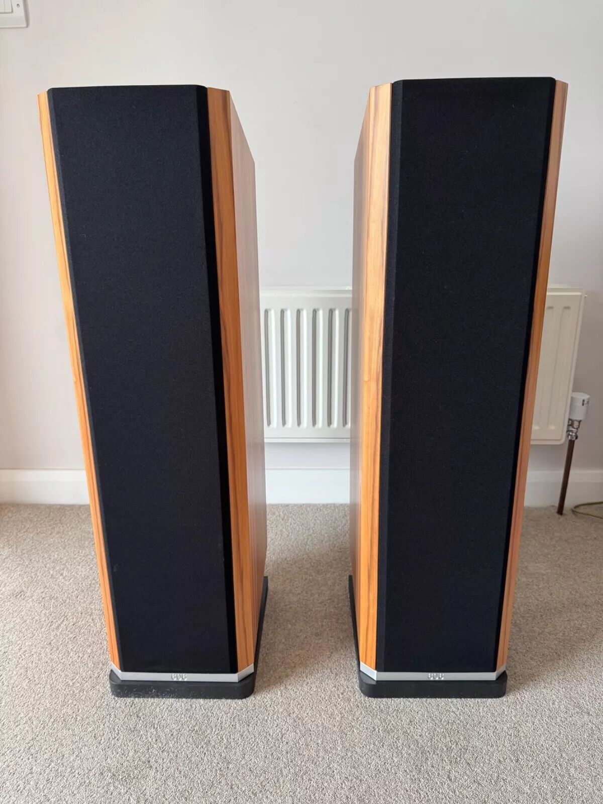 Kudos Titan 606