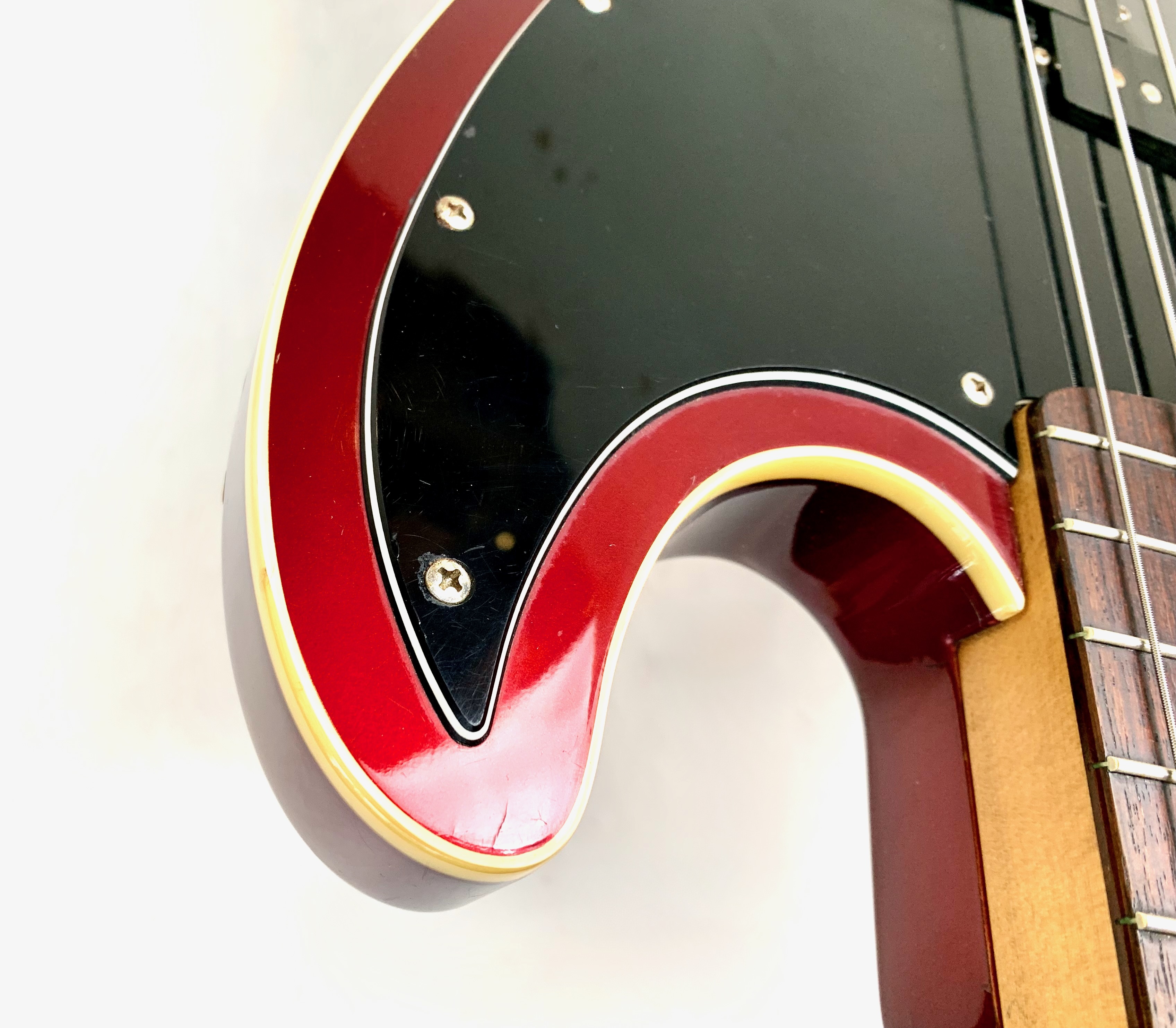 Fender Deluxe Aerodyne Jazz Bass (60313)