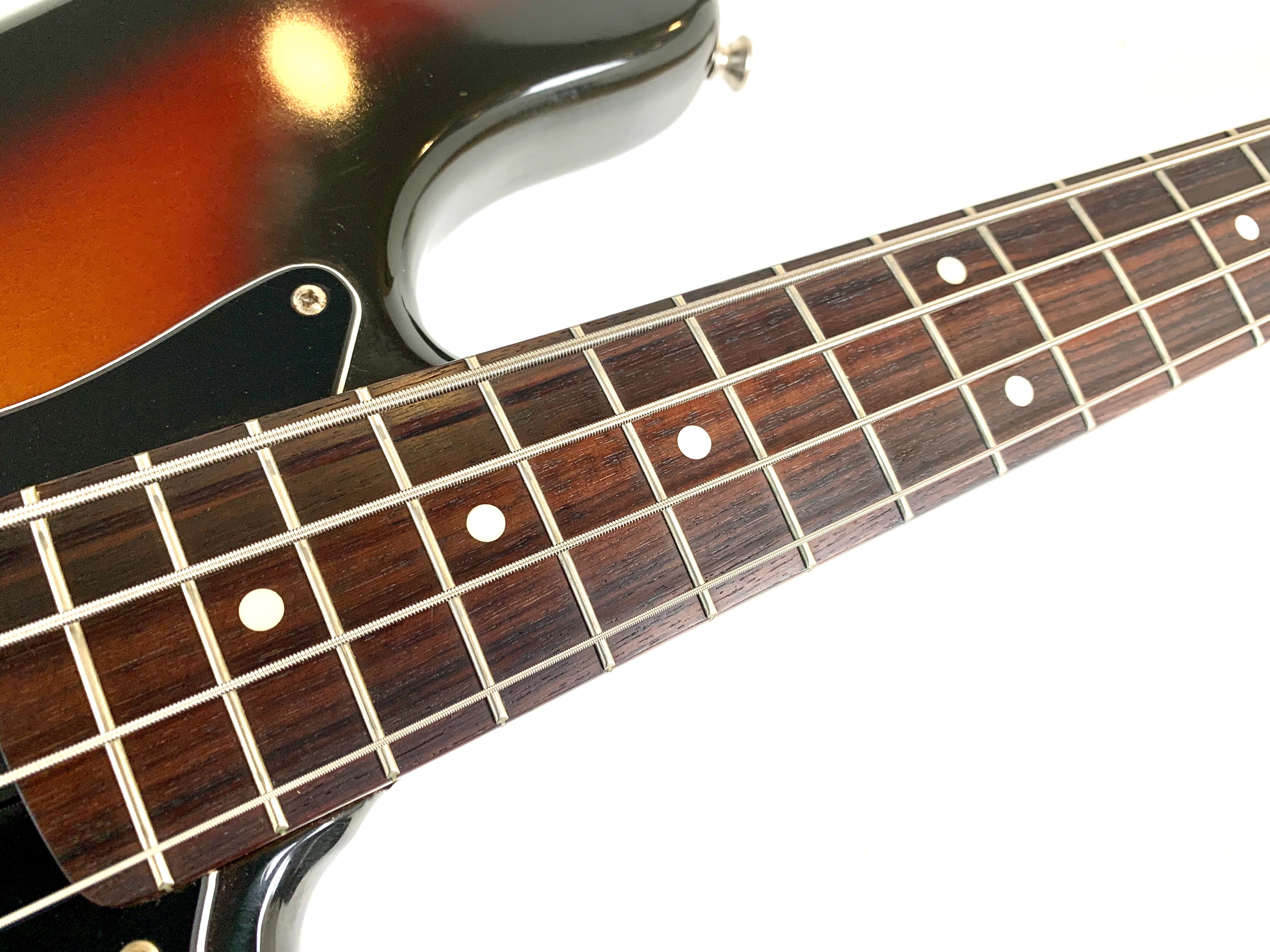 Fender JB62 (45352)