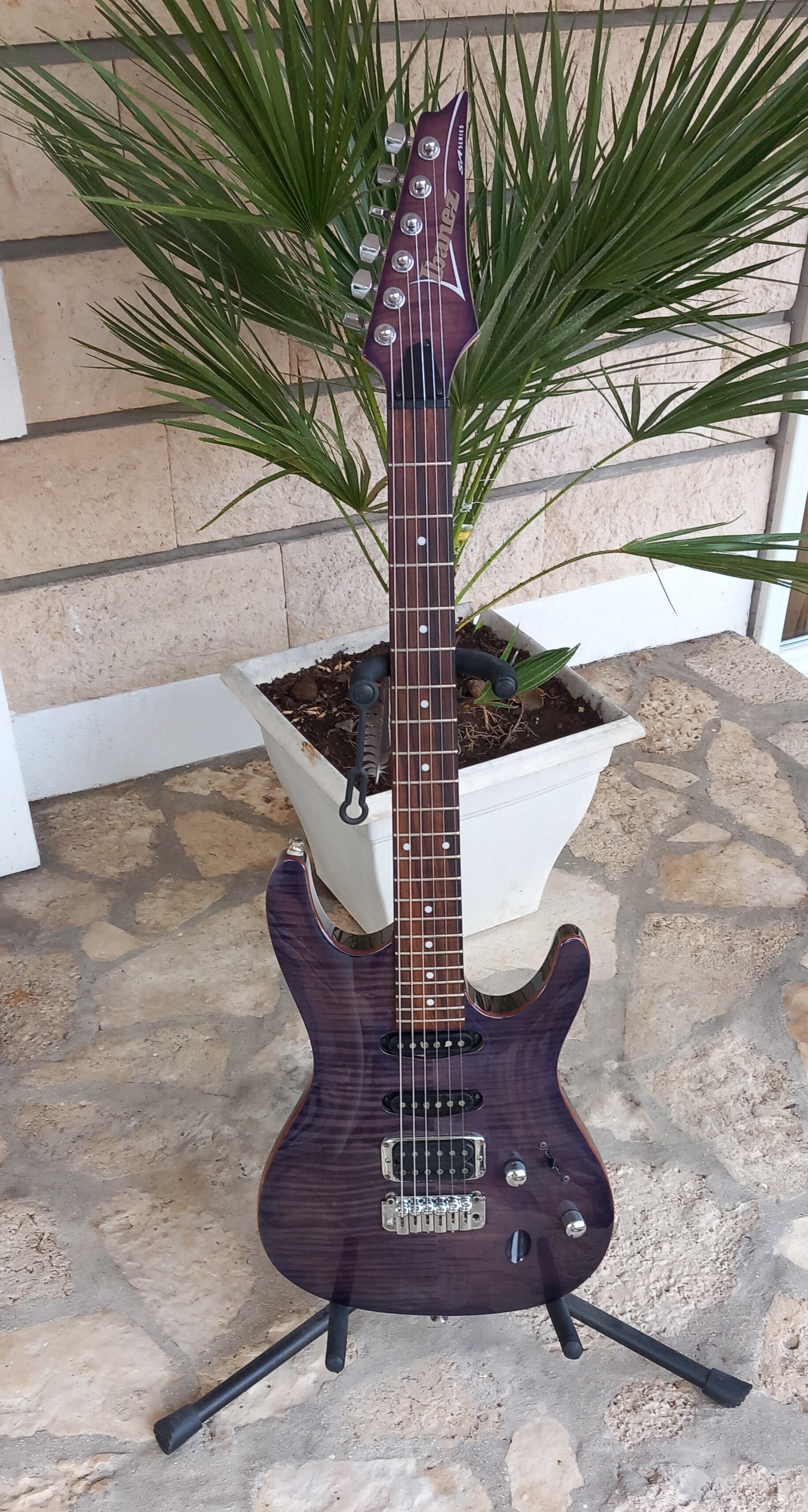 A vendre Ibanez SA 260FM