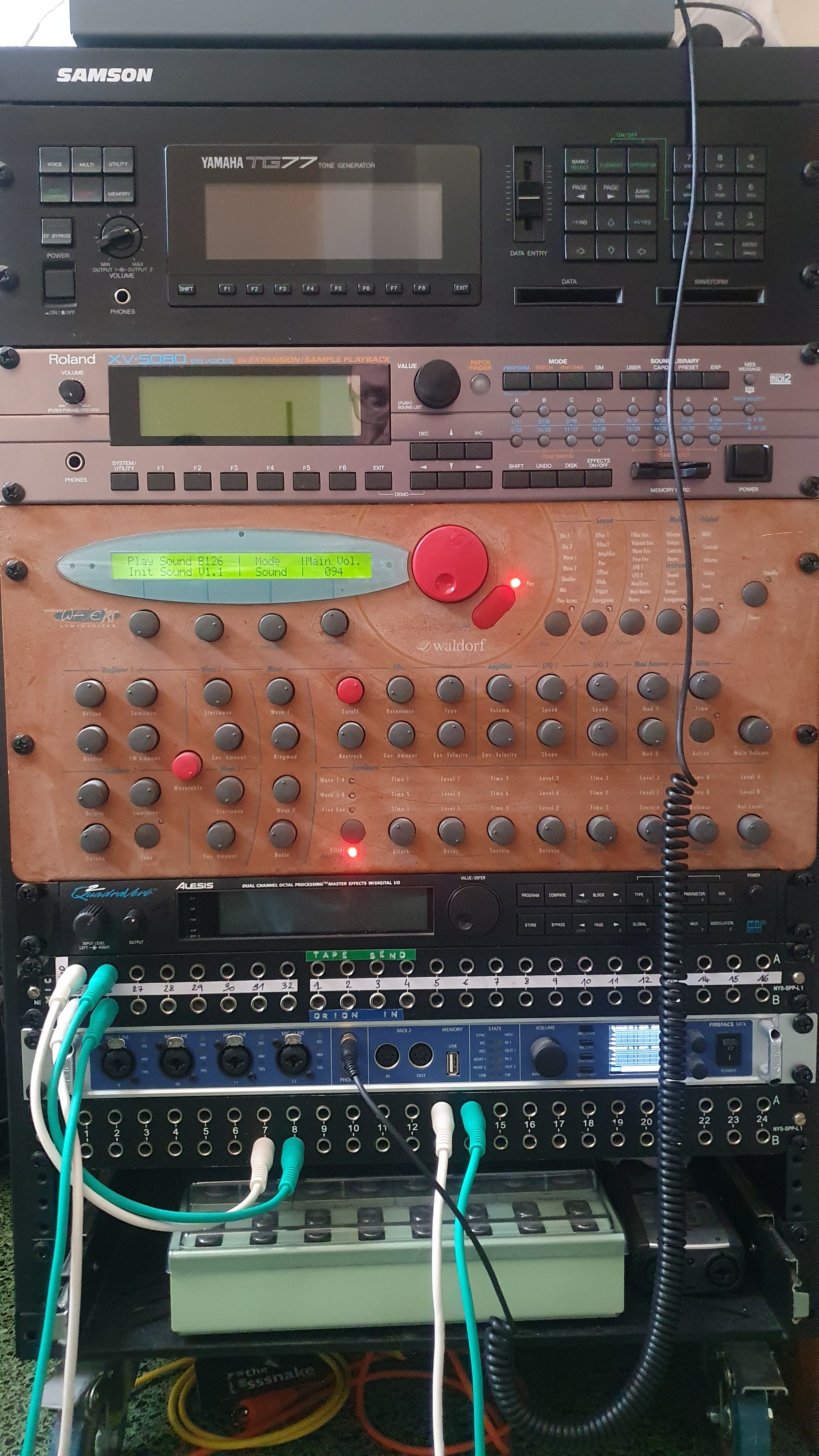 Waldorf MicroWave XT Rack (27354)