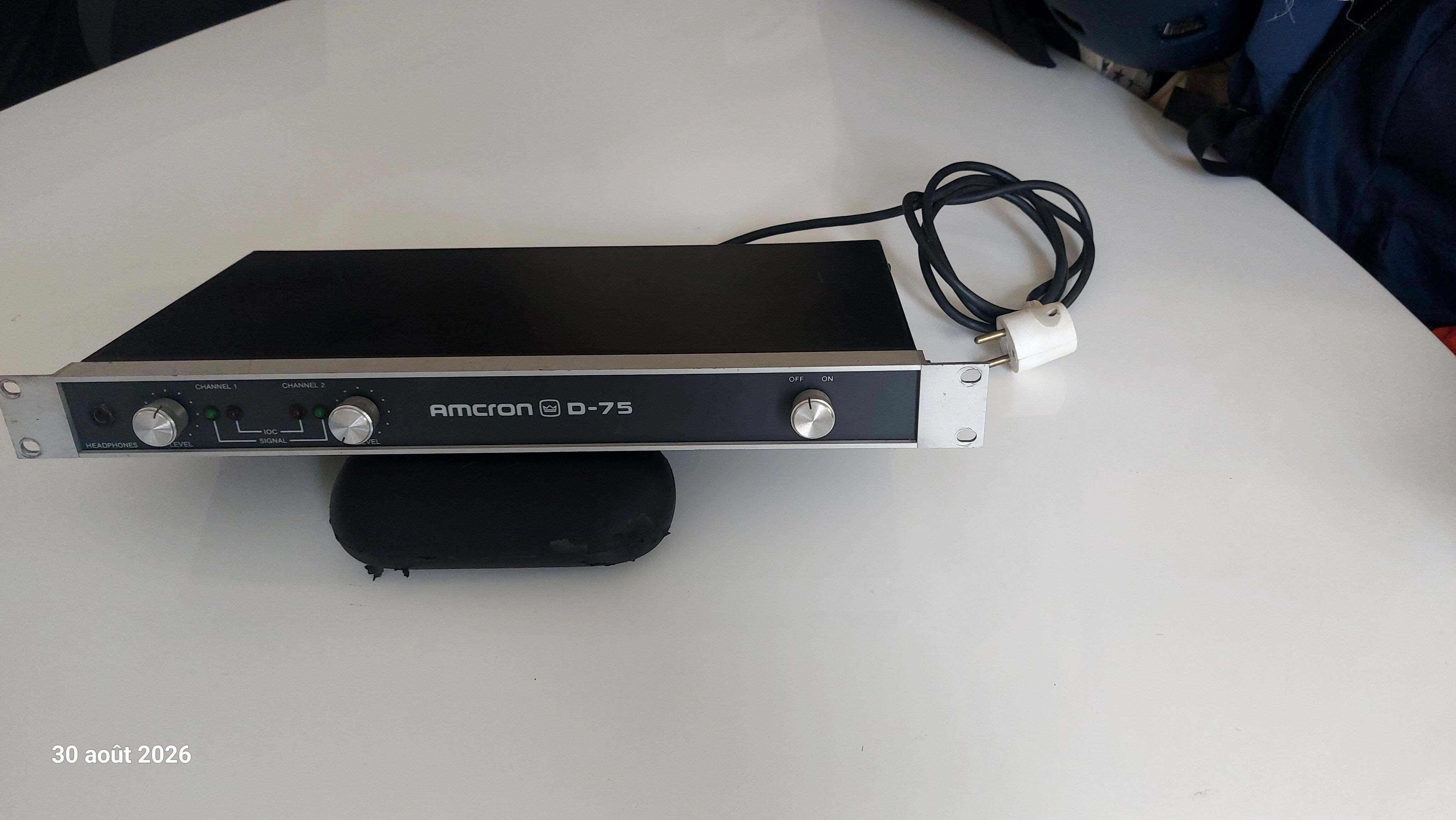 Vends Ampli Amcron D75