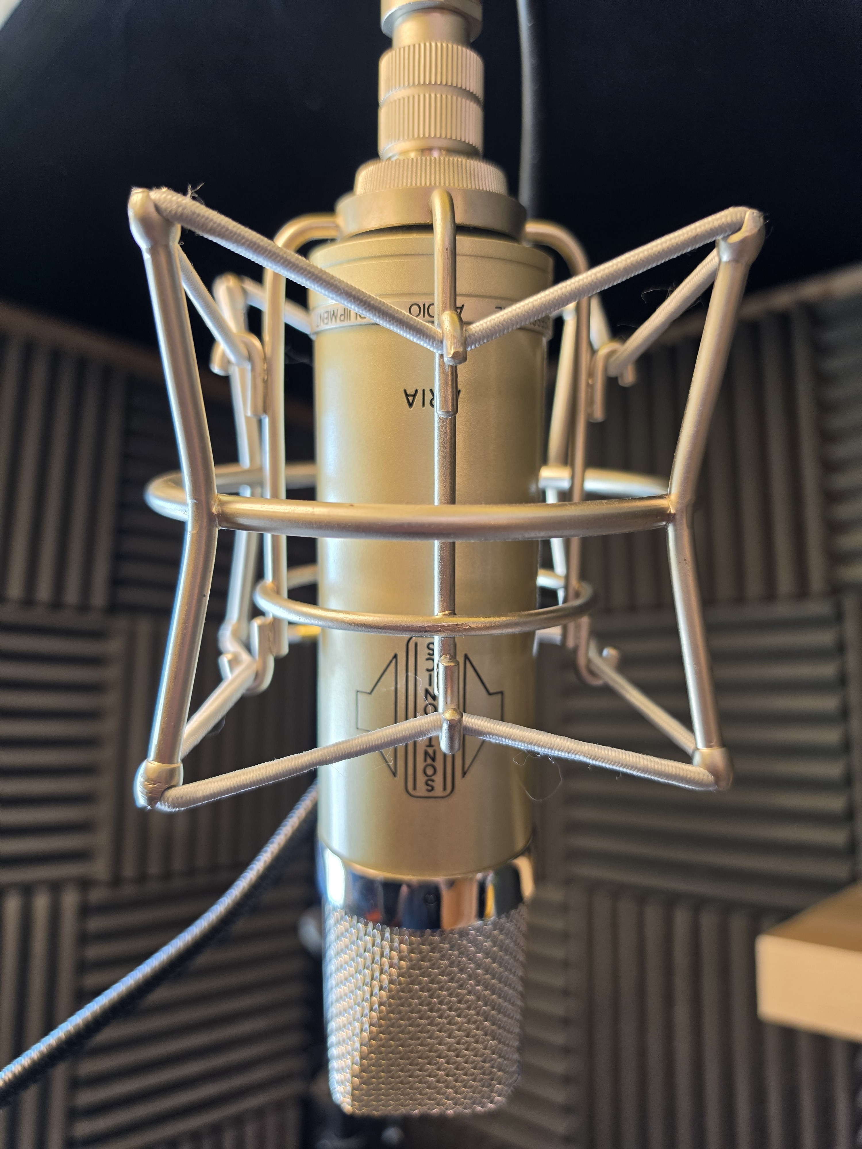 vends micro a tube studio Sontronics "ARIA"