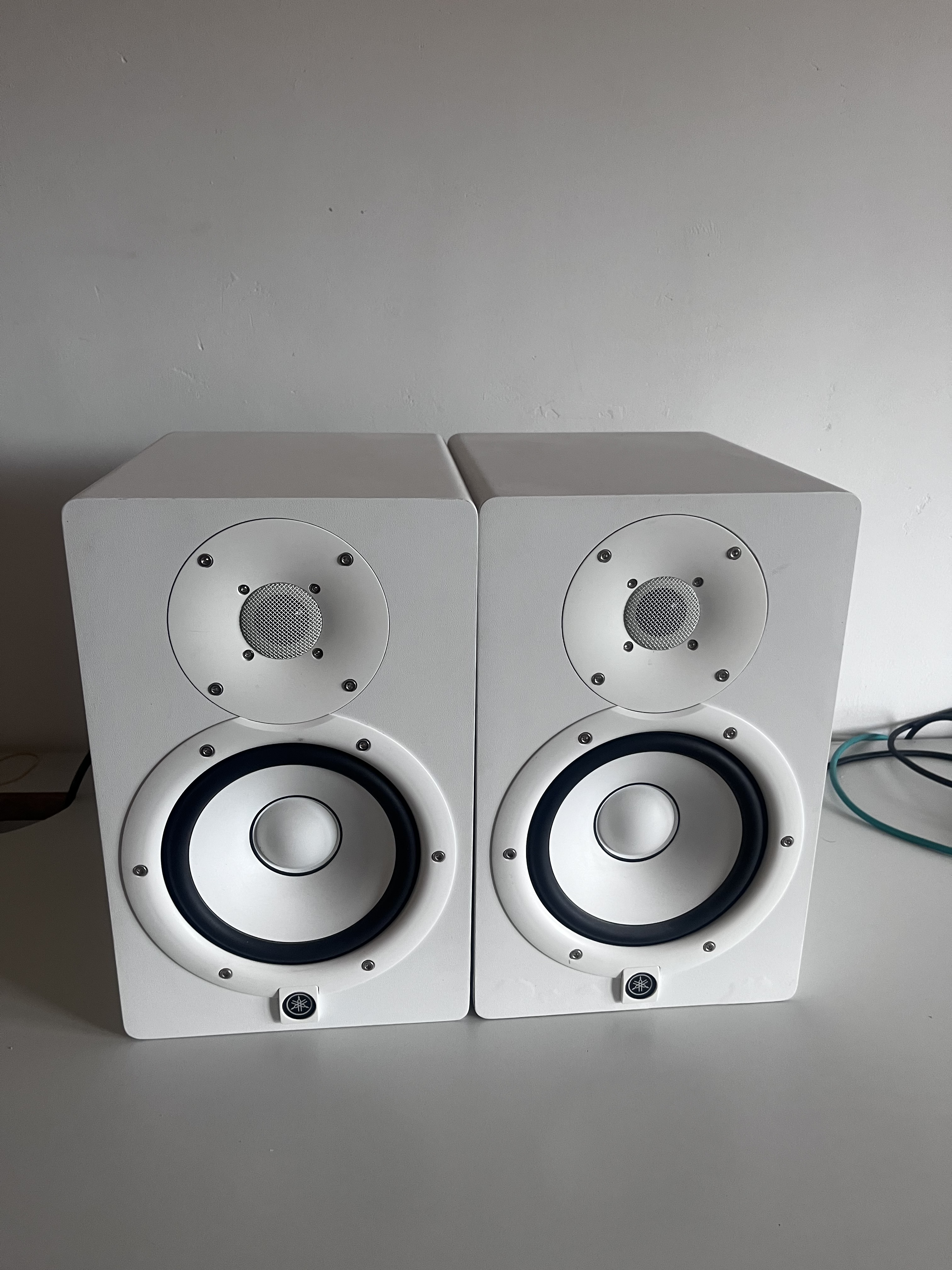 Yamaha hs7 