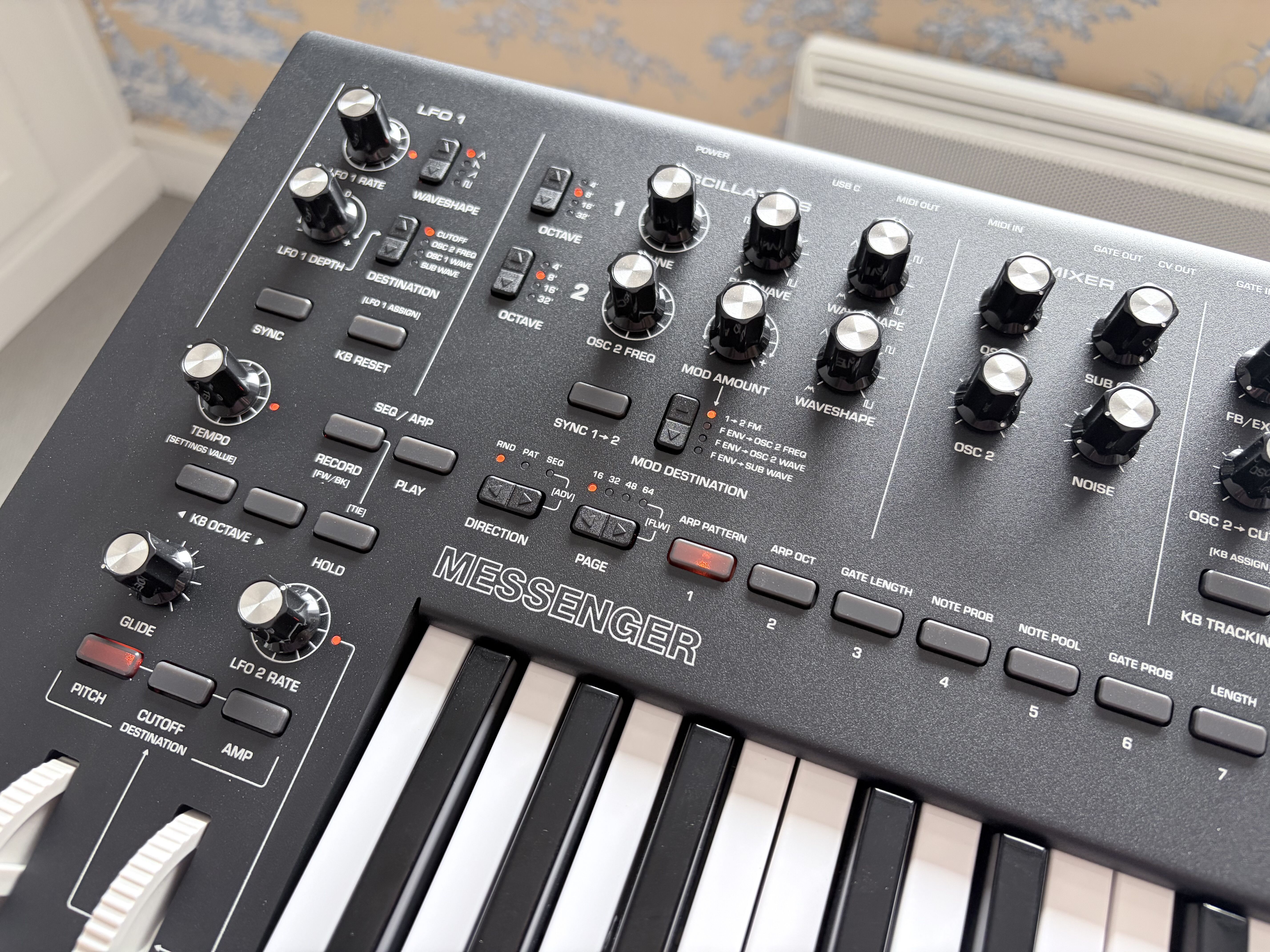 Moog Music Messenger (10476)