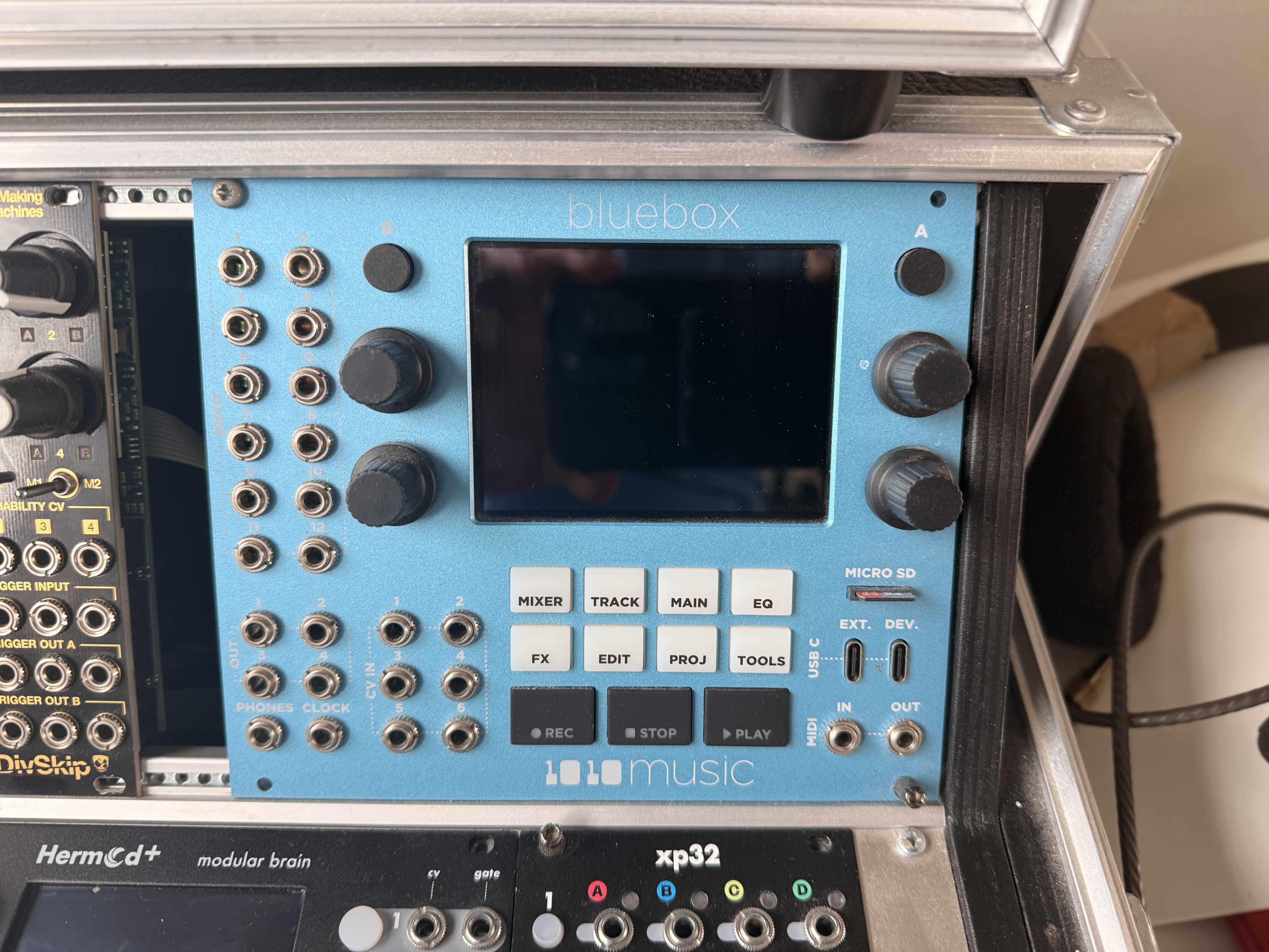 Vends 1010 music bluebox eurorack edition