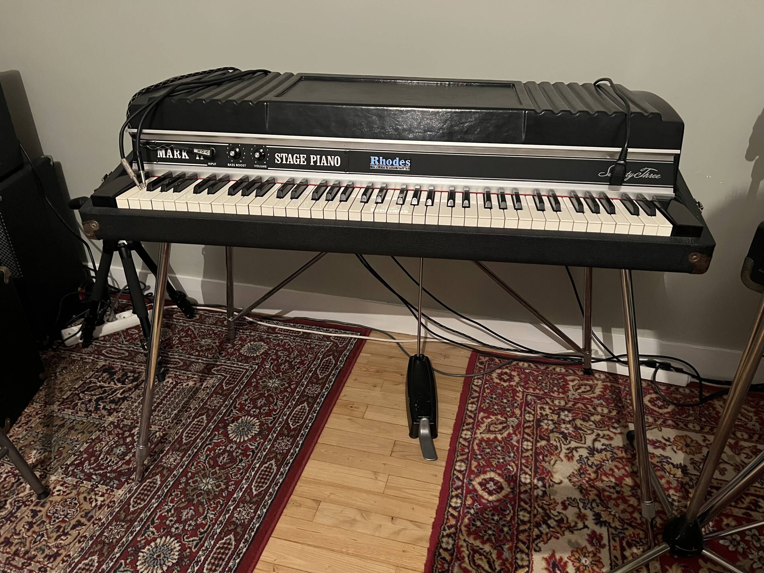 rhodes 73 MK2 stage complet