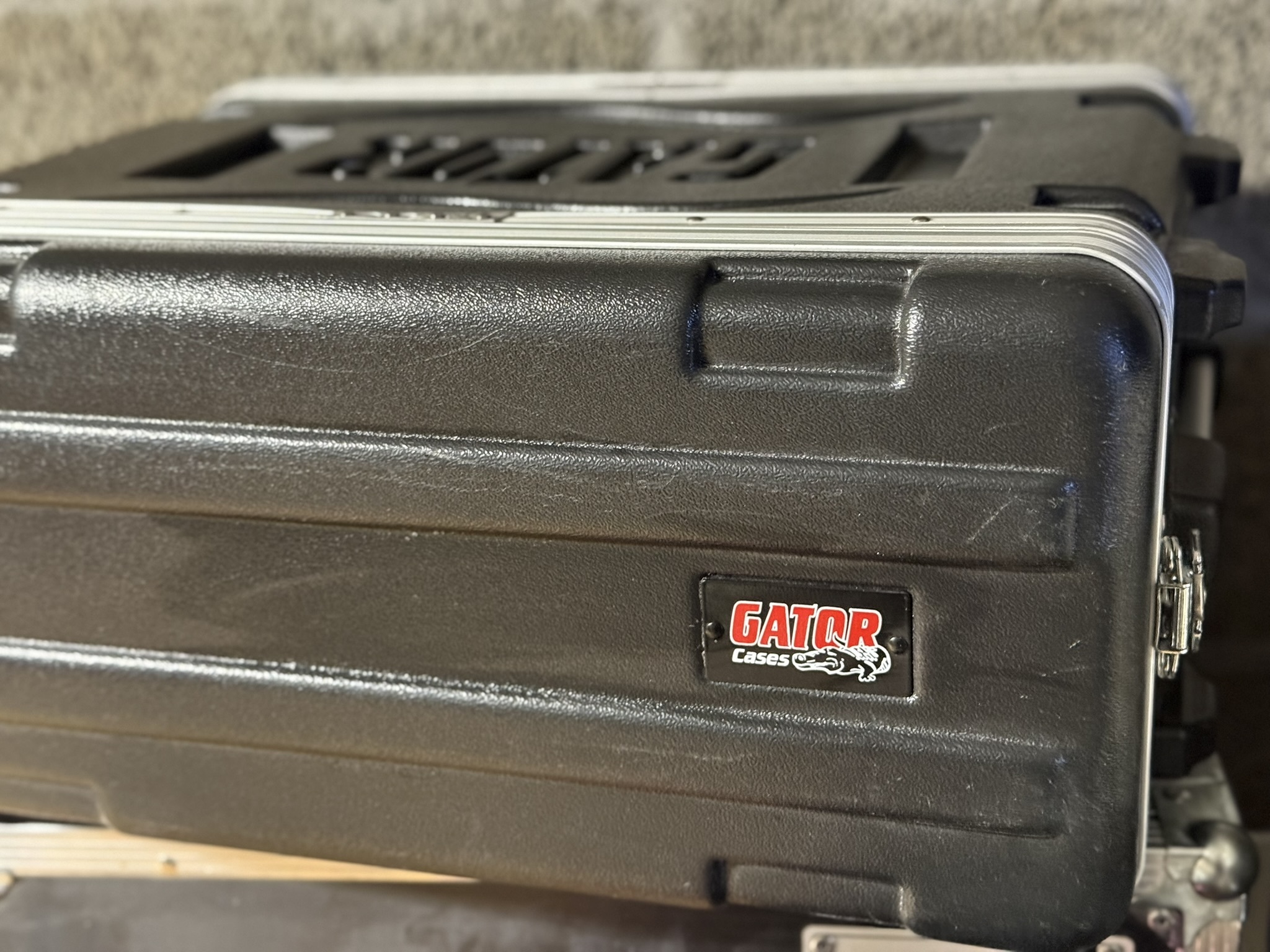 Rack Gator Cases 19" 4U – Flight case rigide