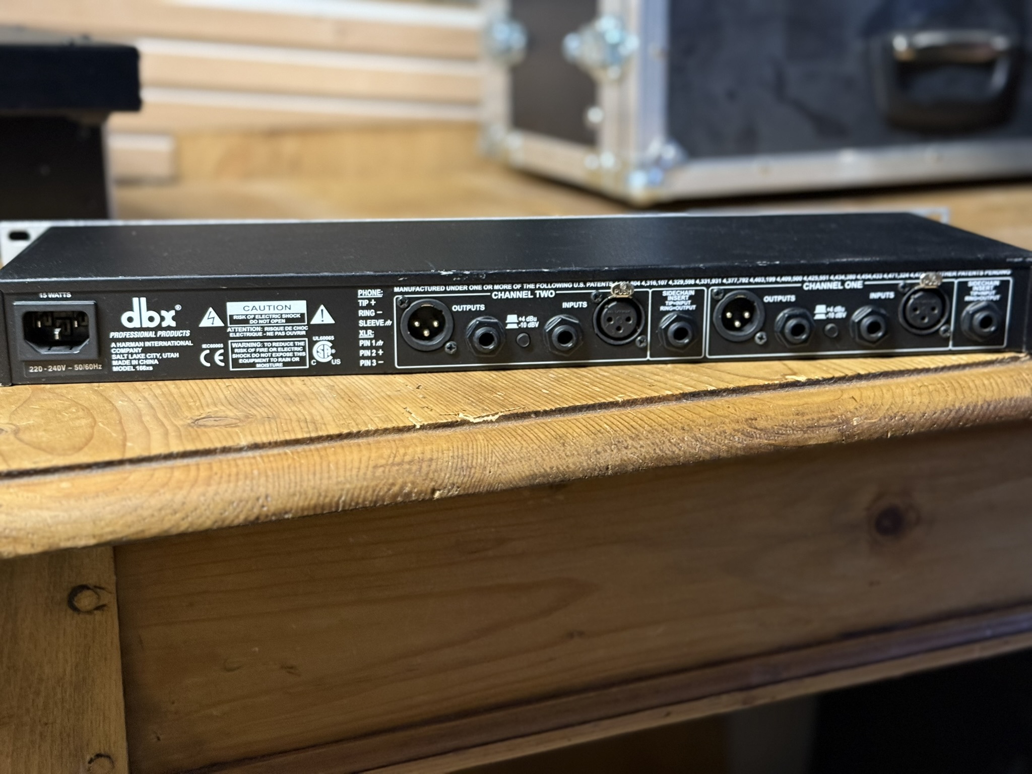 dbx 166XS (78920)