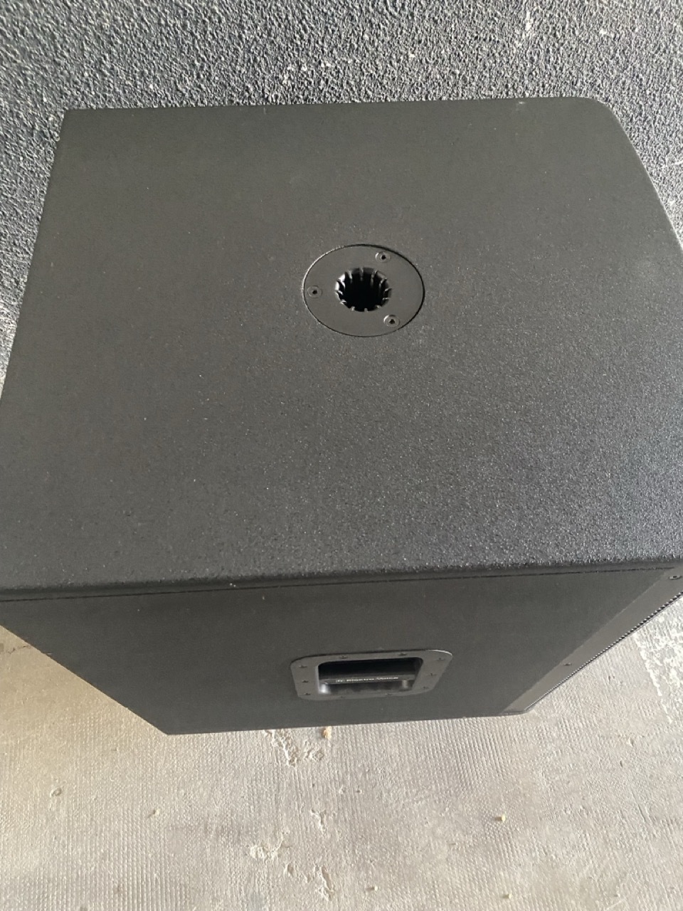 Electro-Voice ELX118P (76235)