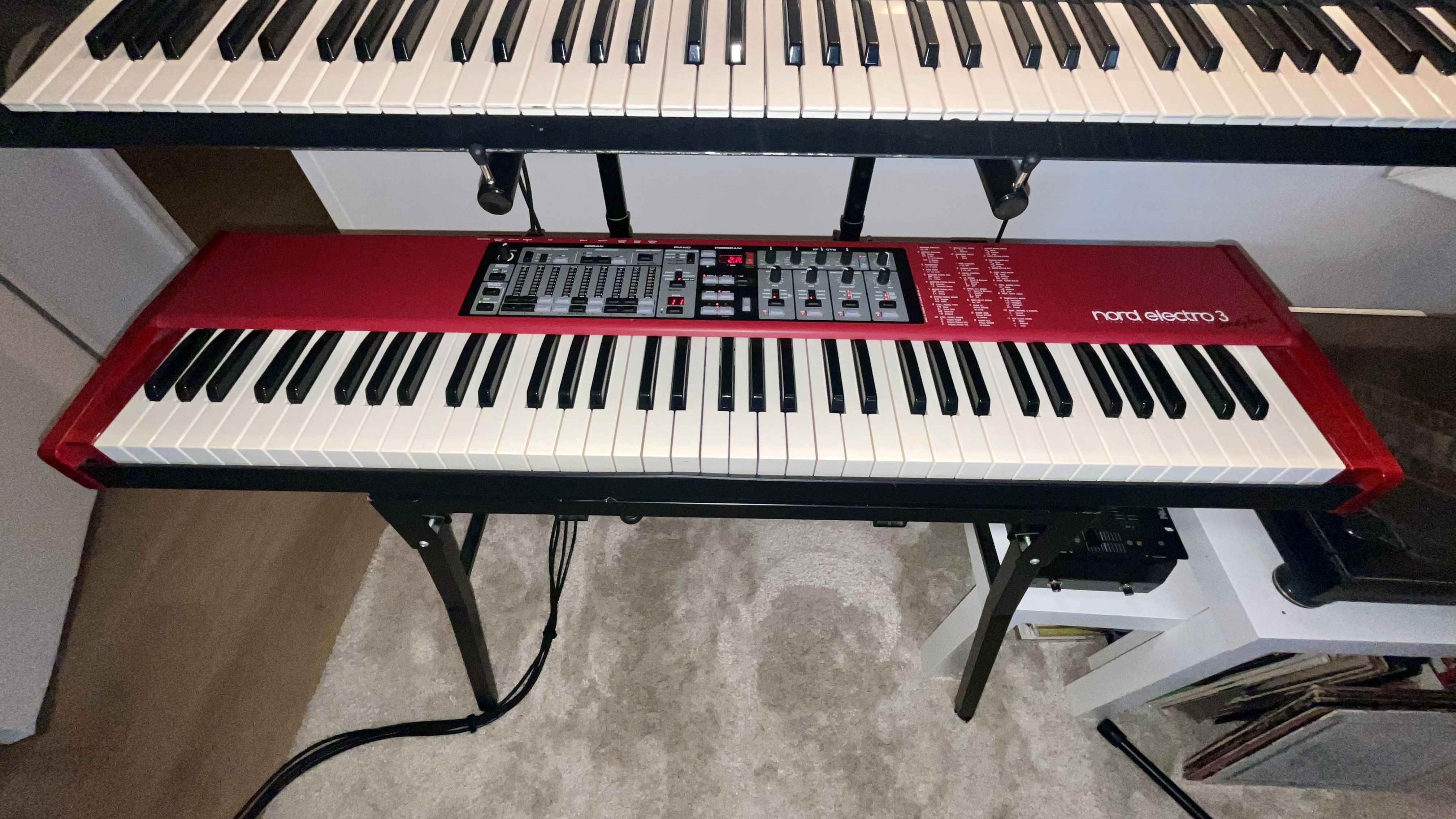 NORD ELECTRO 3 73 