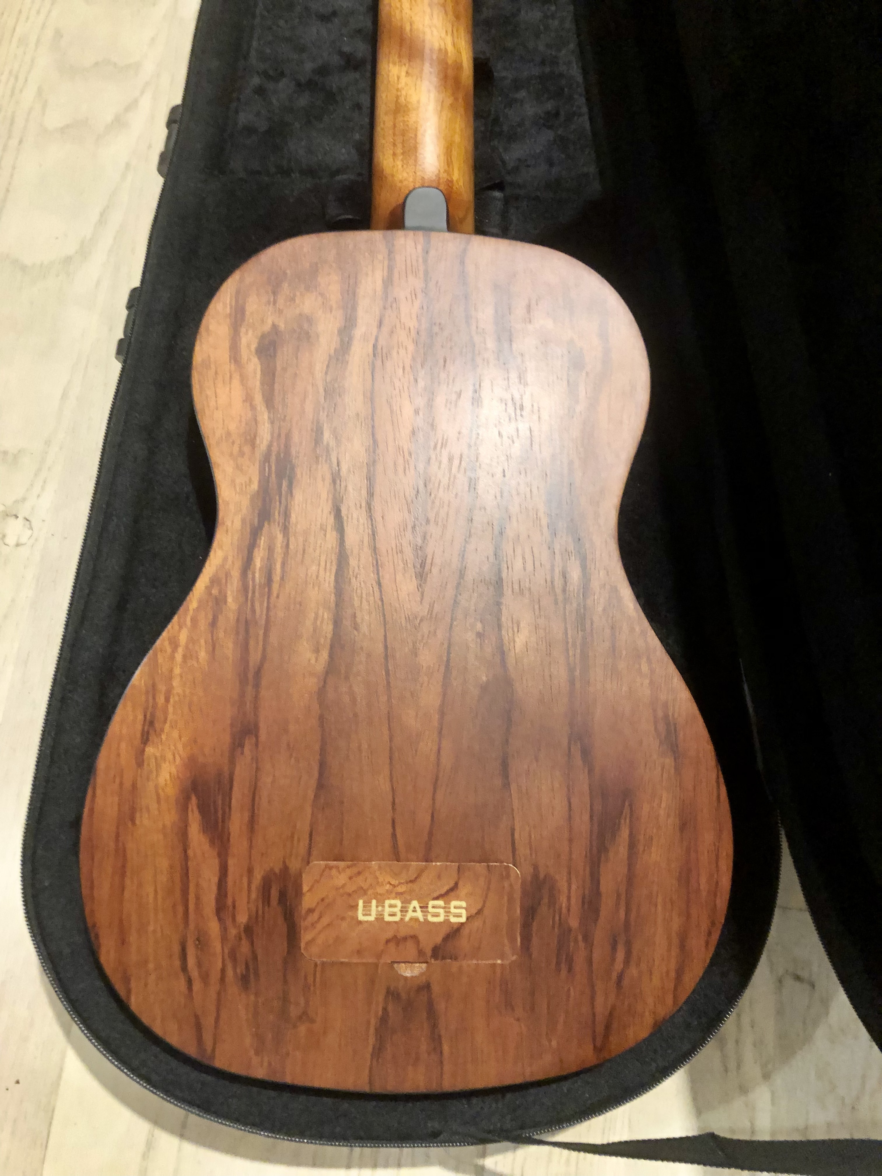 Kala UBASS-EM-FS Exotic Mahogany U-Bass (72550)