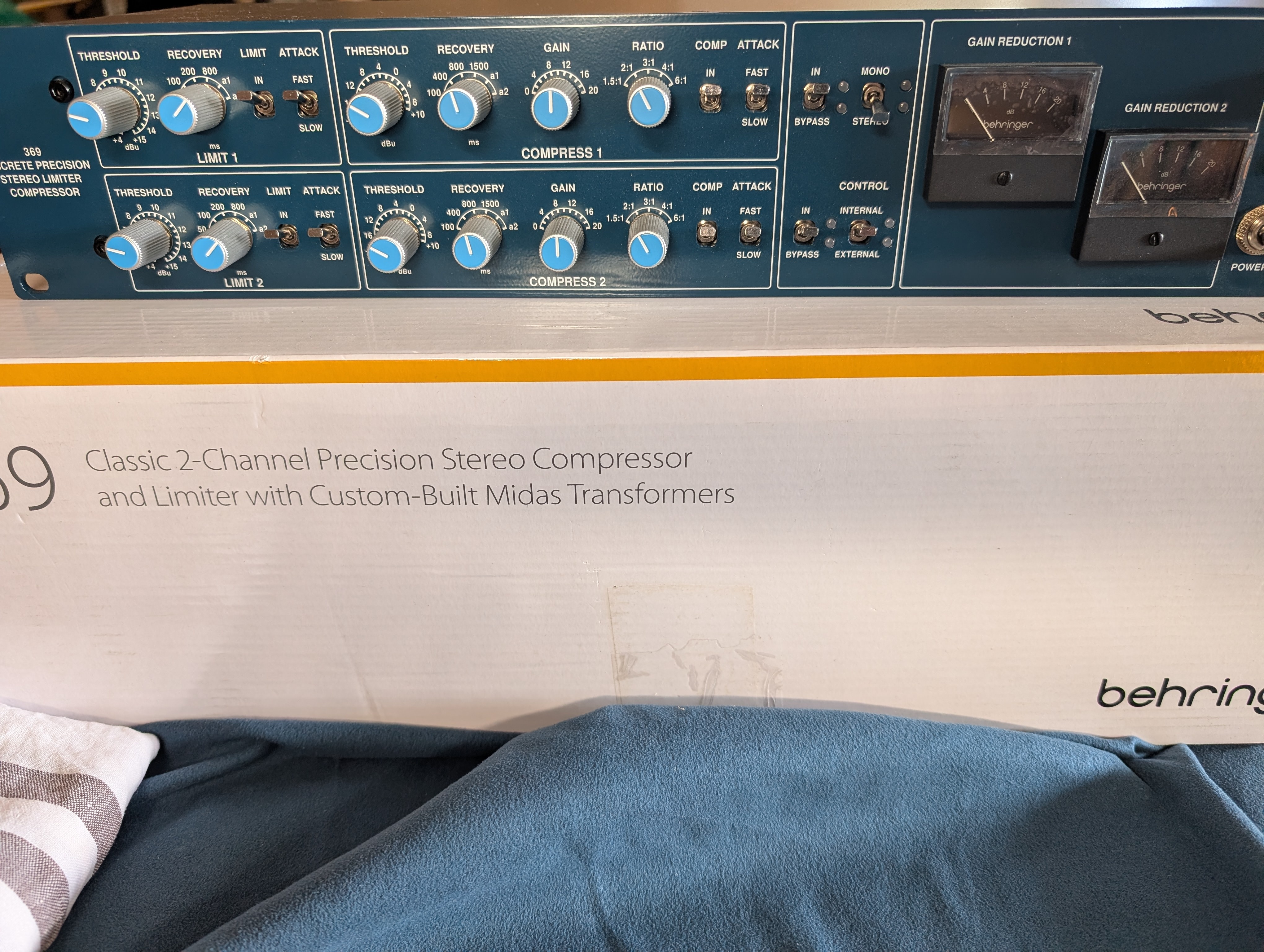 BEHRINGER KT 369