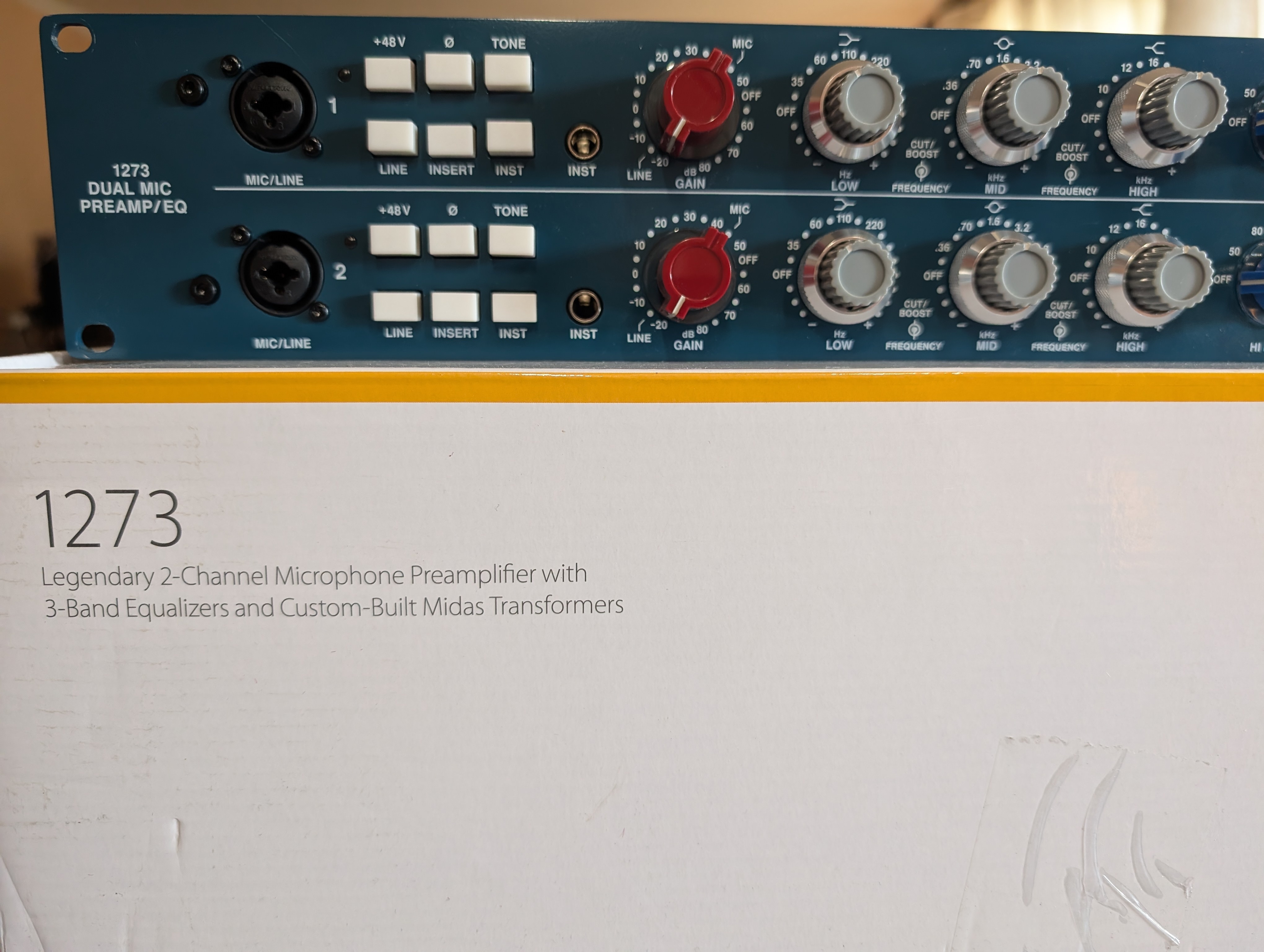 Pré Ampli Eq Behringer 1073