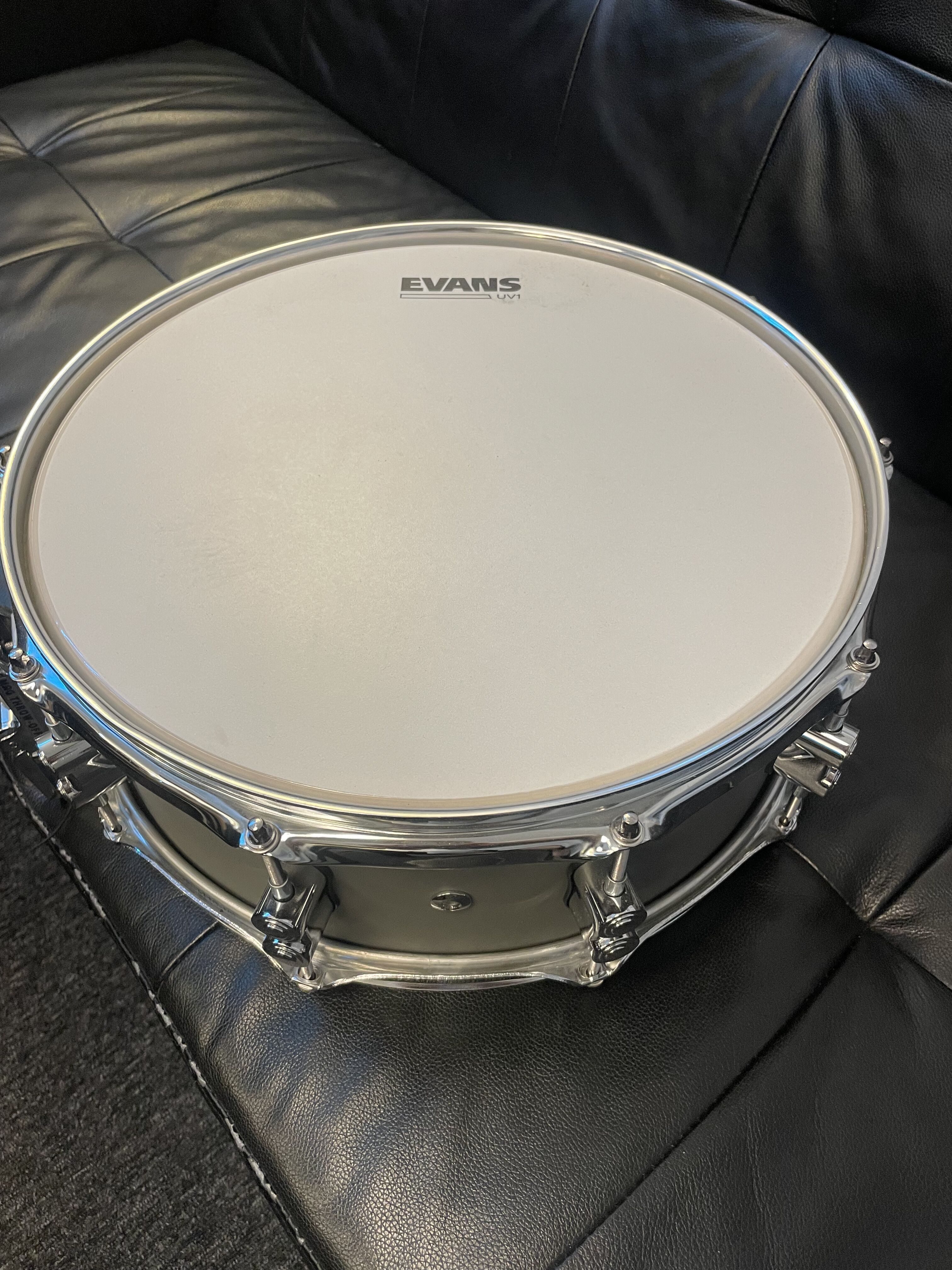 Caisse claire PDP Concept Maple 14"x5.5" (Érable) + Peau Evans UV1 + Timbre Puresound